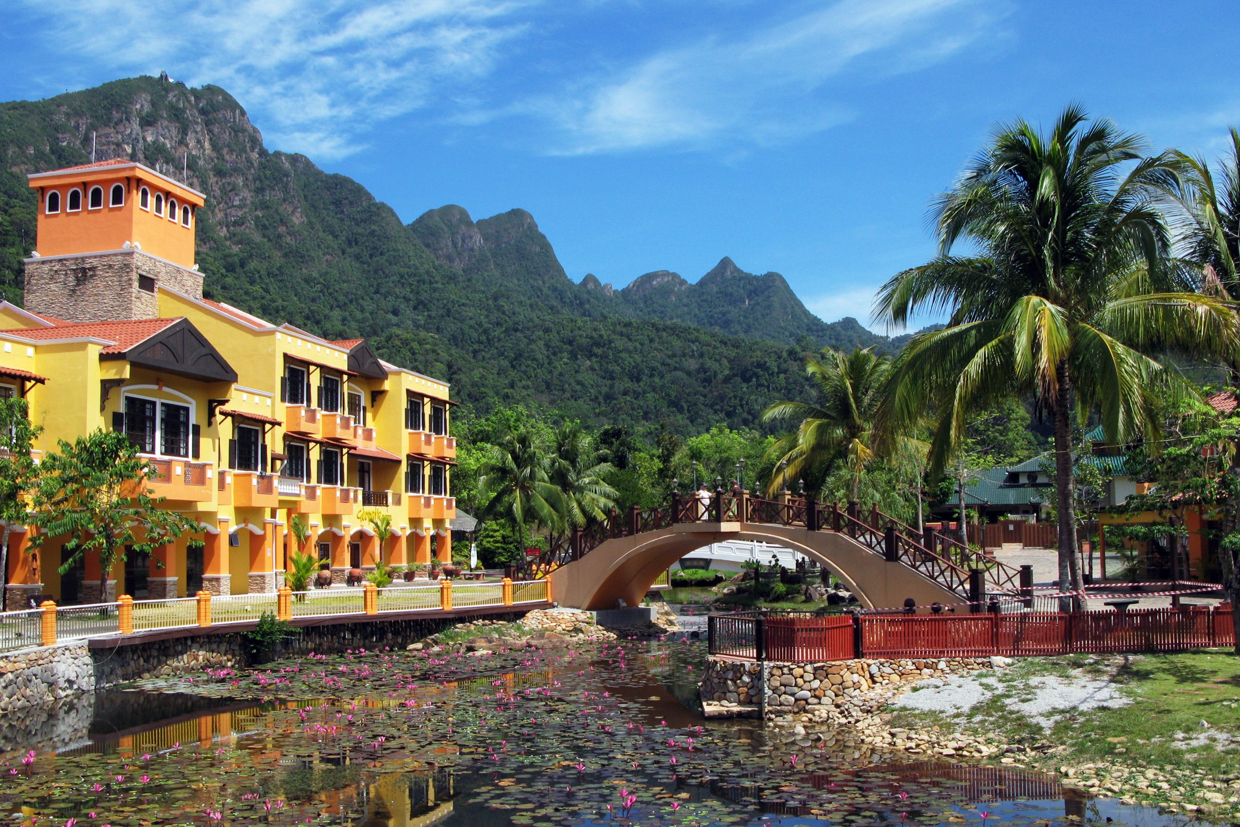 Langkawi Oriental Village