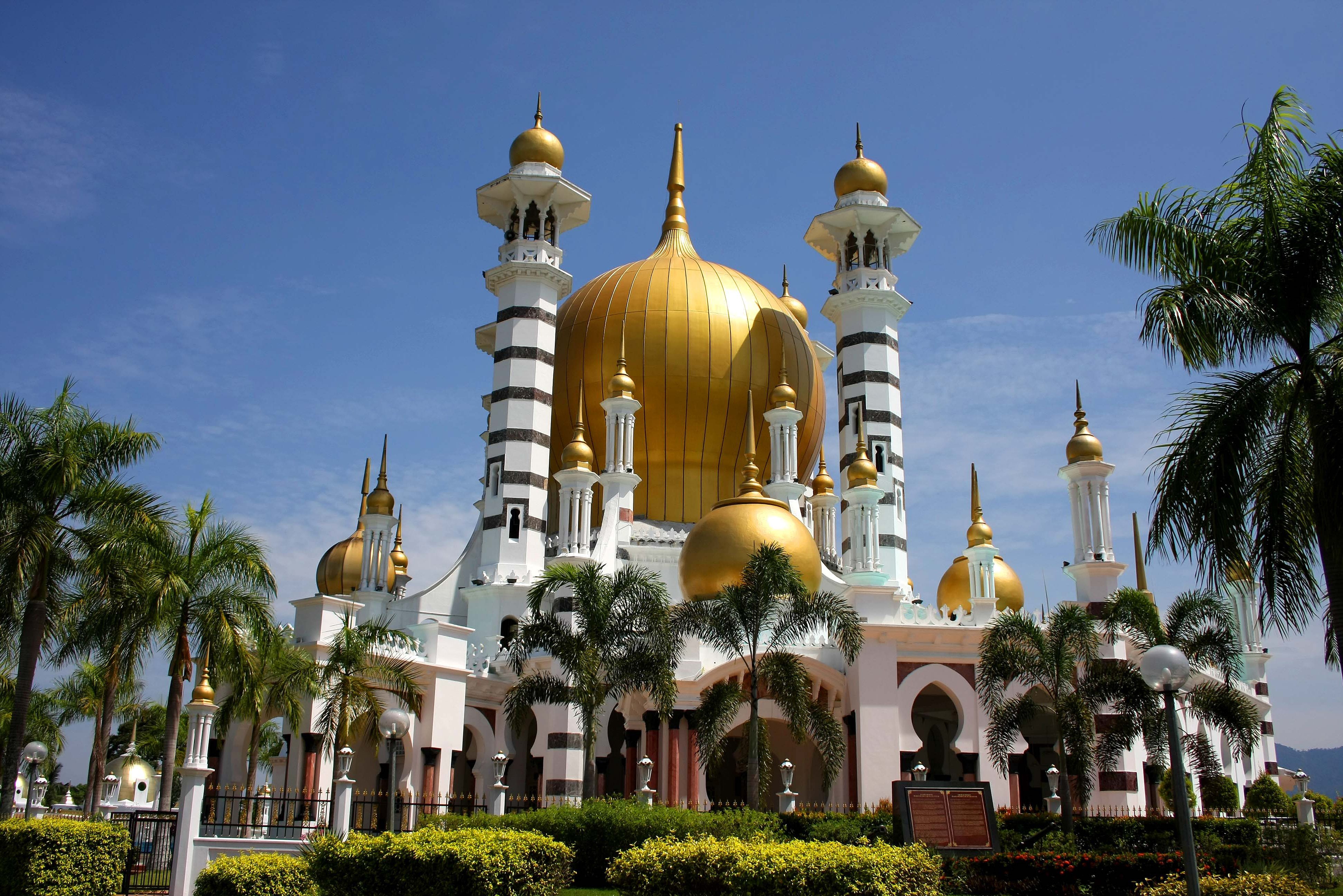 Малайзия официальные сайты. Мечеть Куала Лумпур. Малайзия куалумпур. Мечеть Масджид в Куала Лумпур.