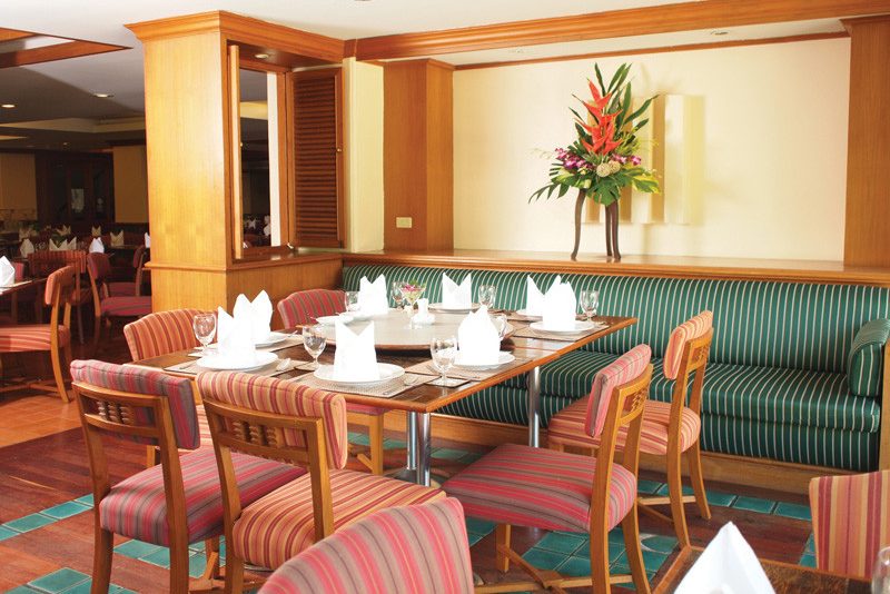 Long BEach Hotel Cha'am Thailand