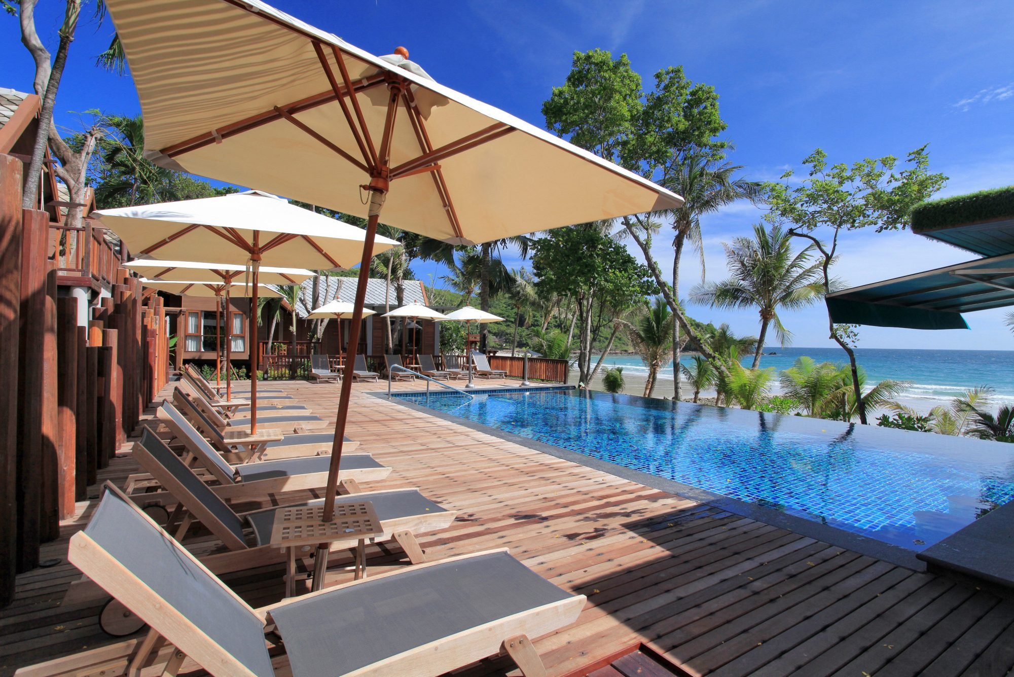 Hotel ThailandKoh Samet Hotel Ao Prao Resort 4sterren 333travel