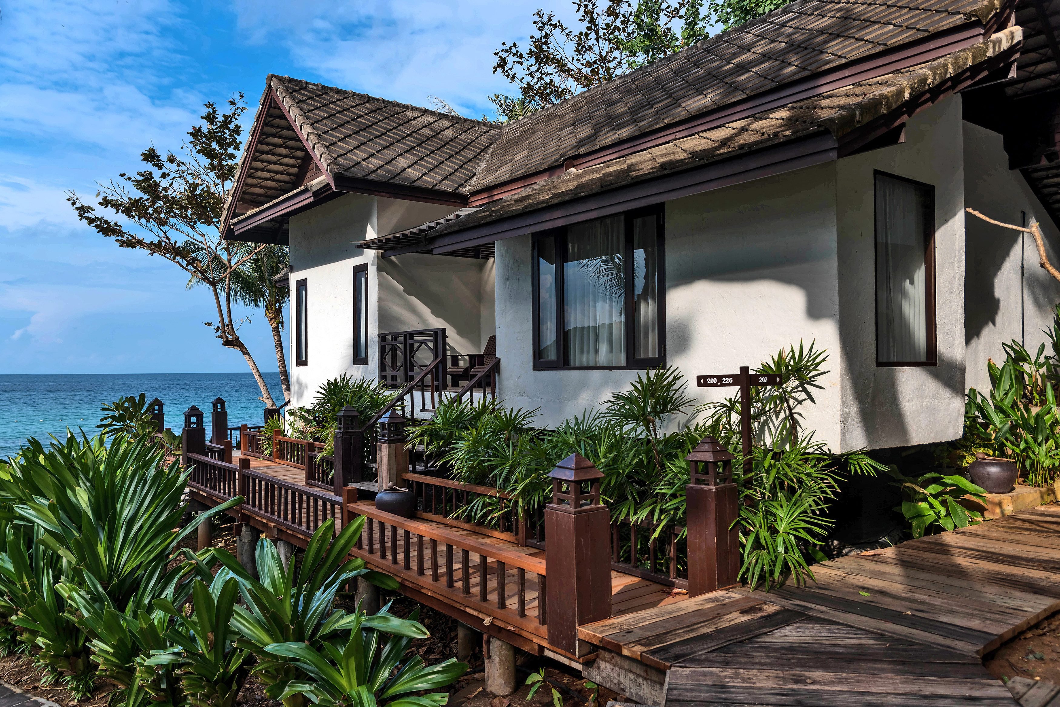 Hotel ThailandKoh Samet Hotel Ao Prao Resort 4sterren 333travel