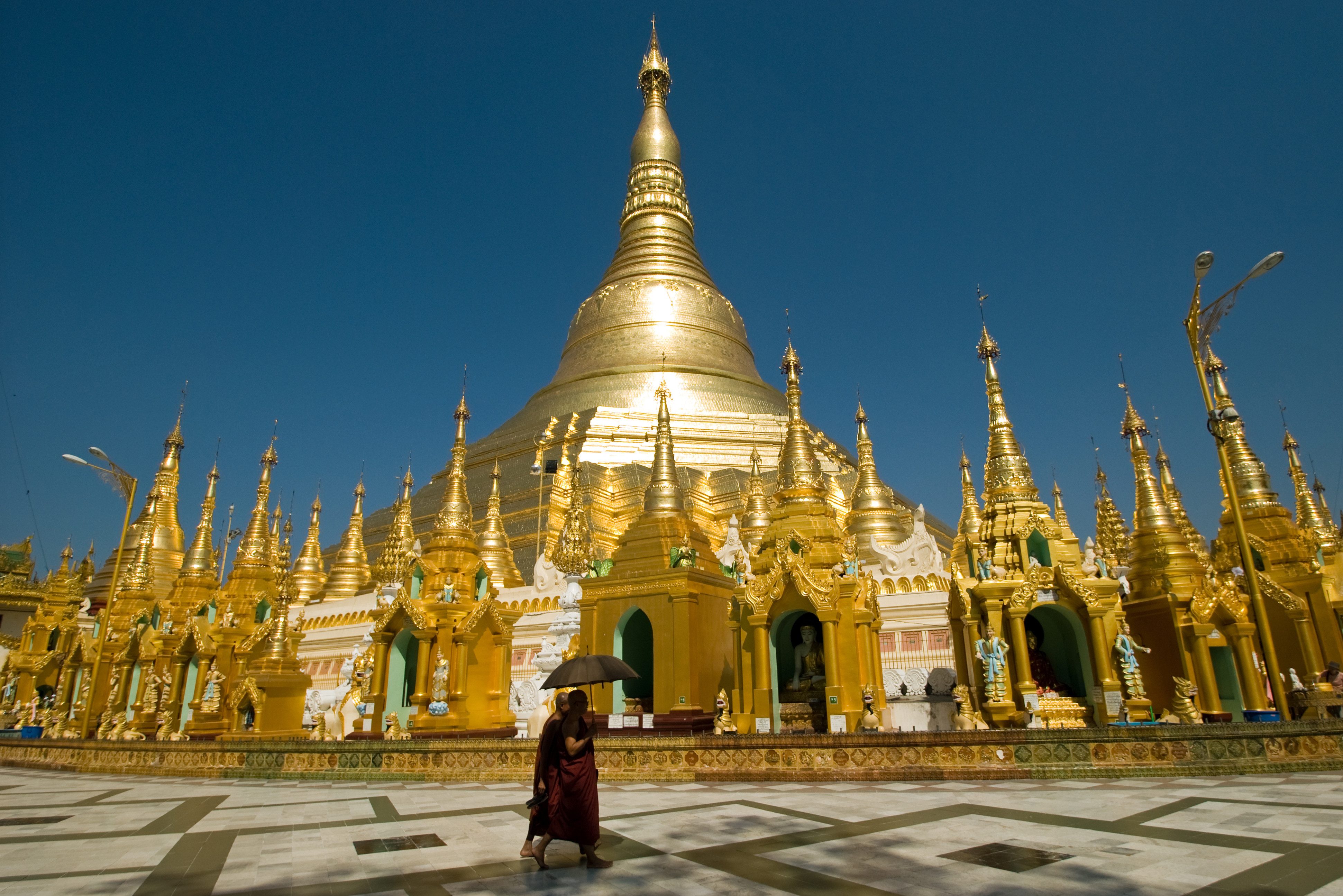 Shwedagon Pagode in Yangon Myanmar