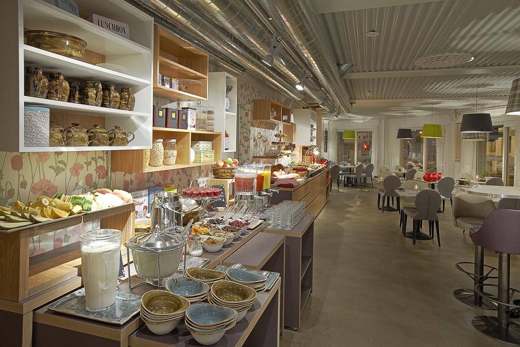 buffet van icelandair hotel reyjavik marina in ijsland