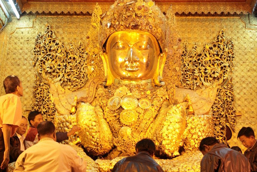 Mahamuni boeddha Mandalay
