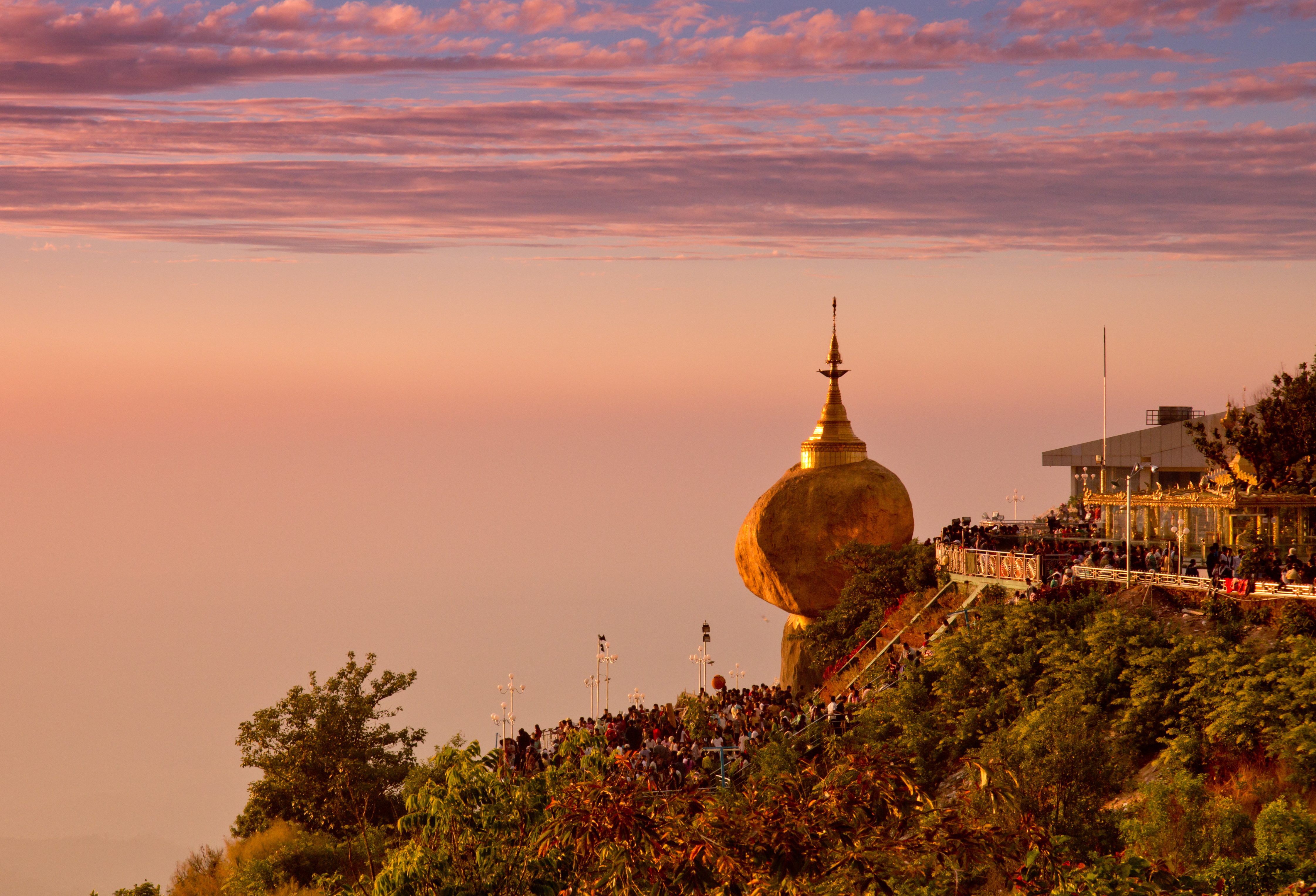 Gouden rots Bago Mount kyaikthiyo