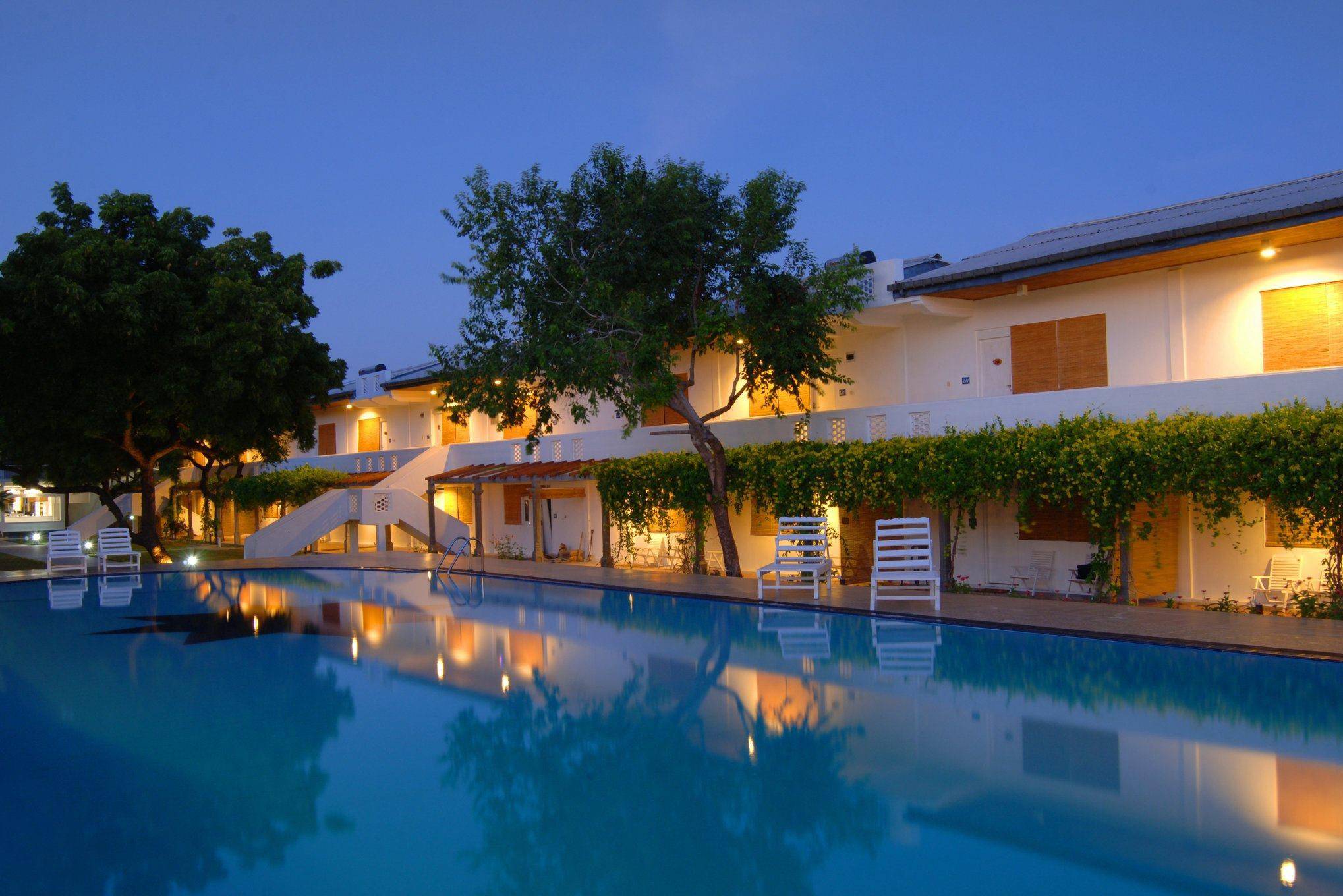 Sri Lanka Pigeon Island Beach Resort