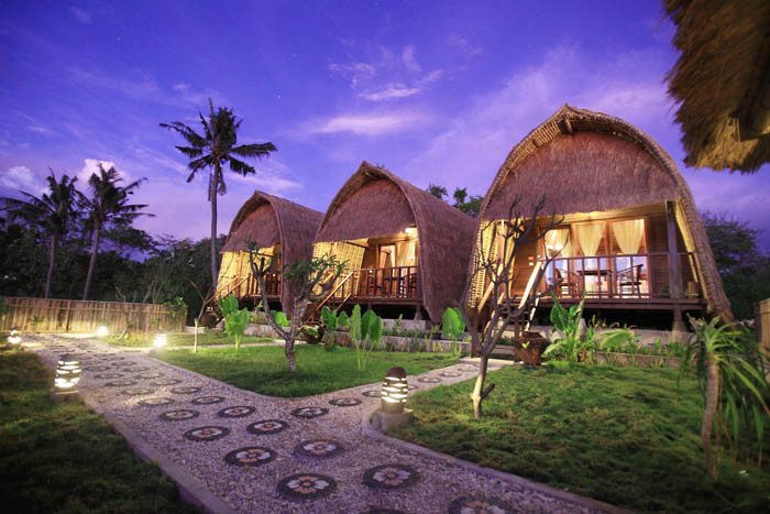 Sunset Coin Lembongan Resort in Bali Indonesie