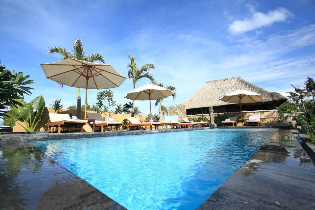 Sunset Coin Lembongan Resort in Bali Indonesie