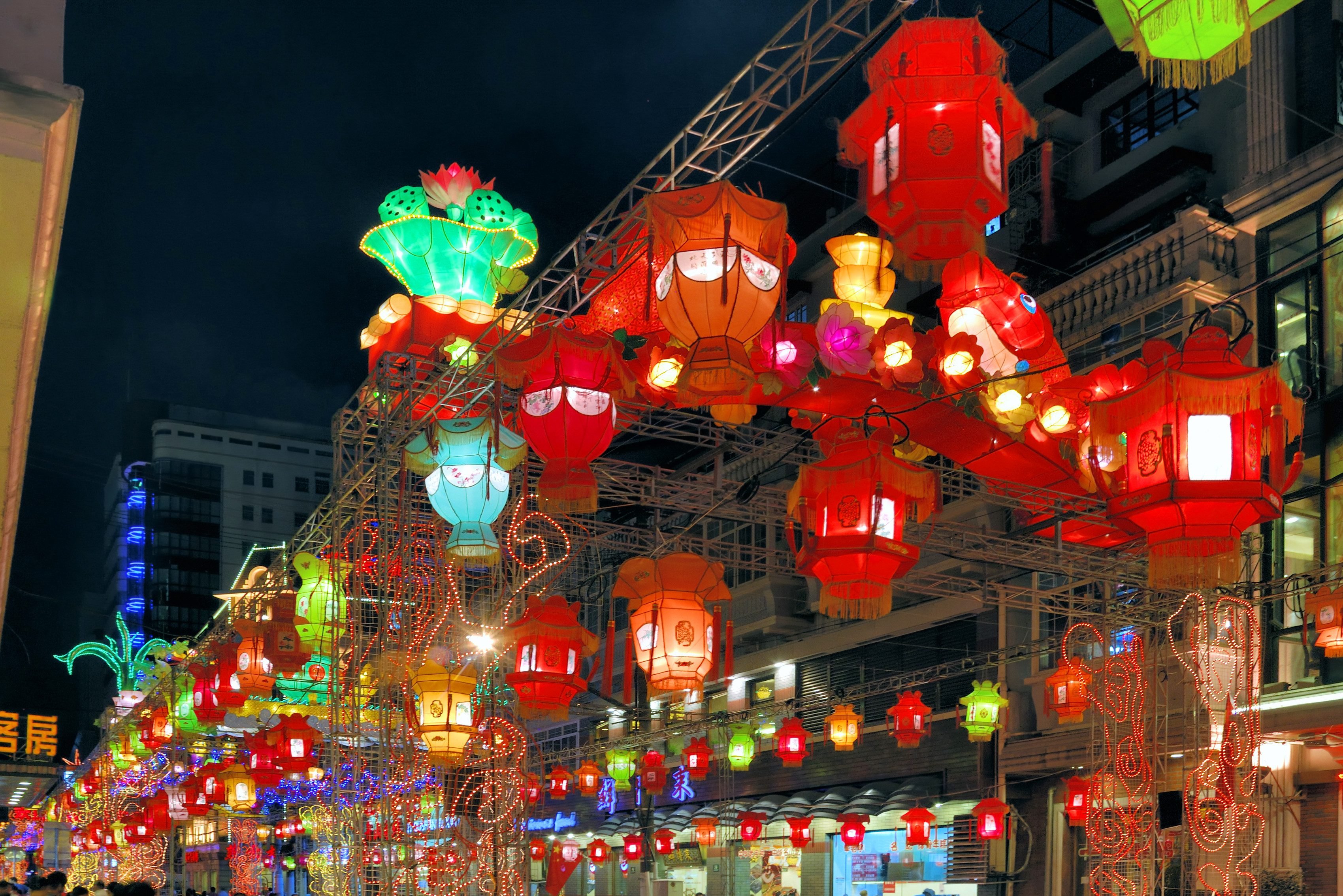 Shanghai in de avond