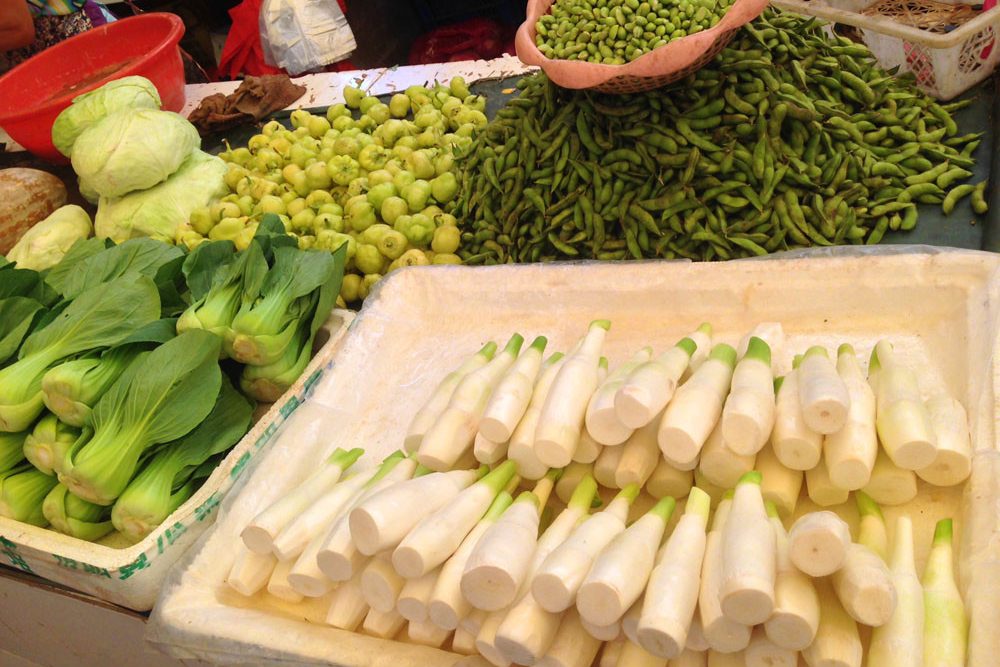 Groente tijdens kookles in Yangshuo