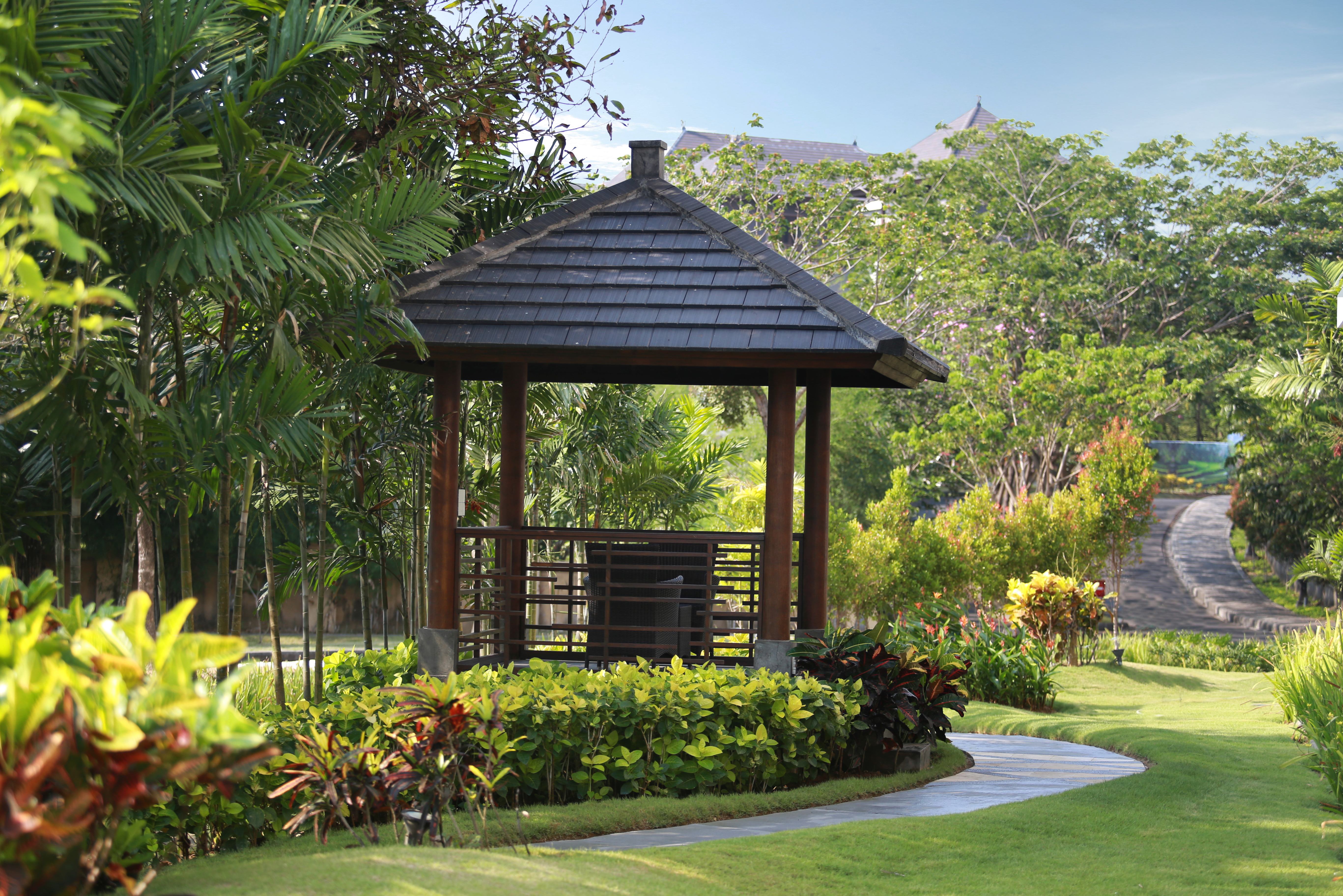 tuin van mercure hotel nusa dua Bali