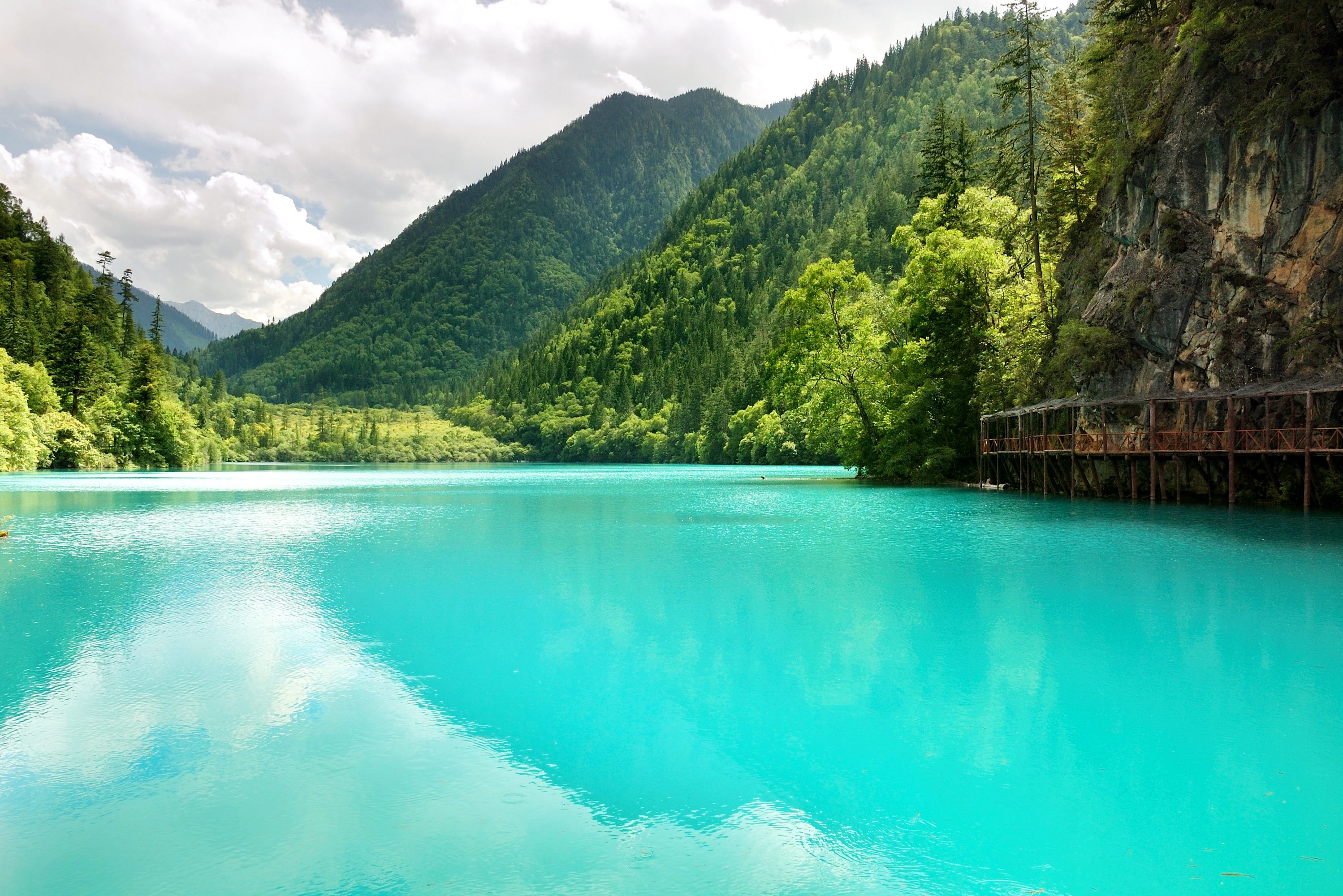 Jiuzhaigou valley in Sichuan in China