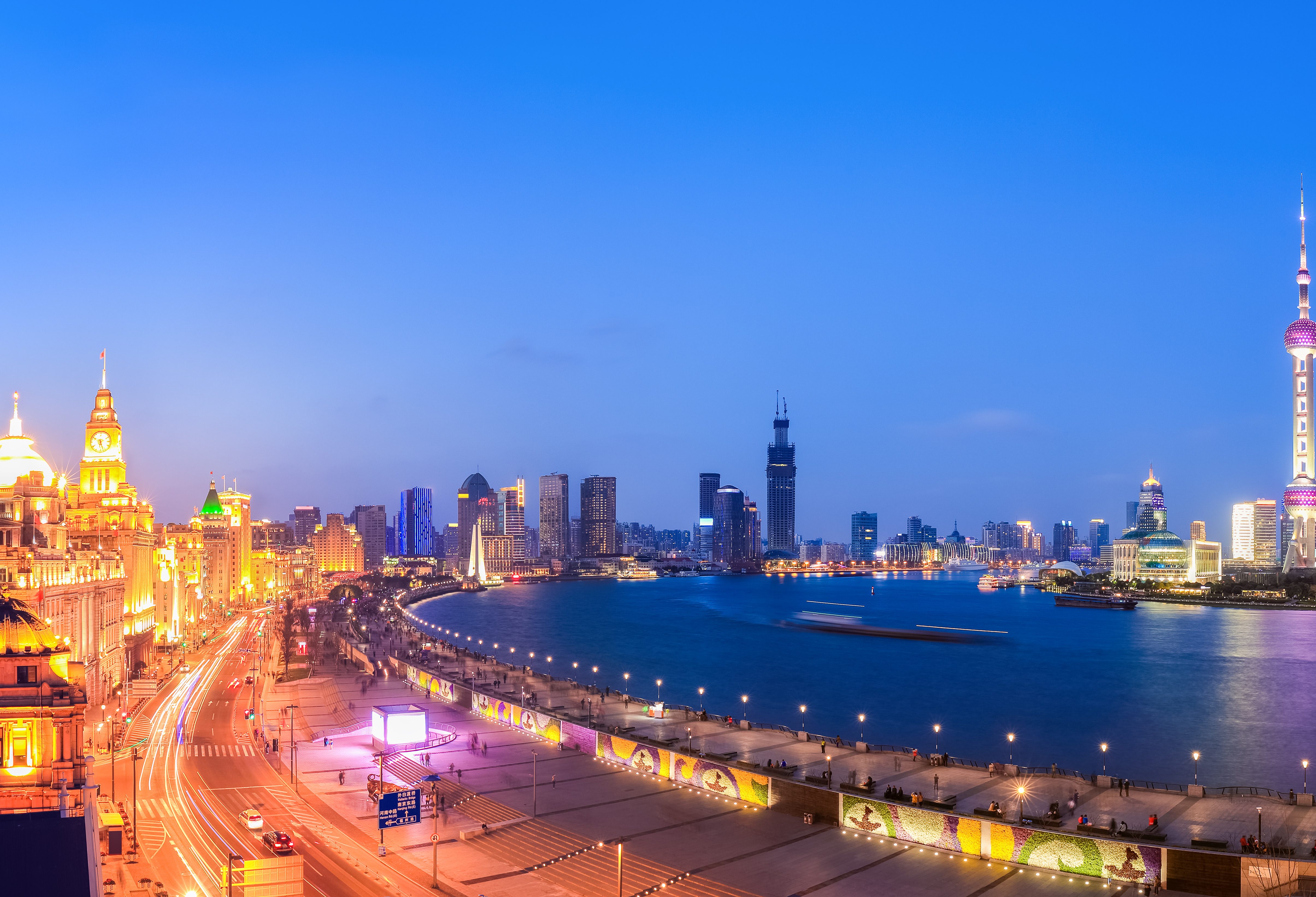 shanghai in de avond