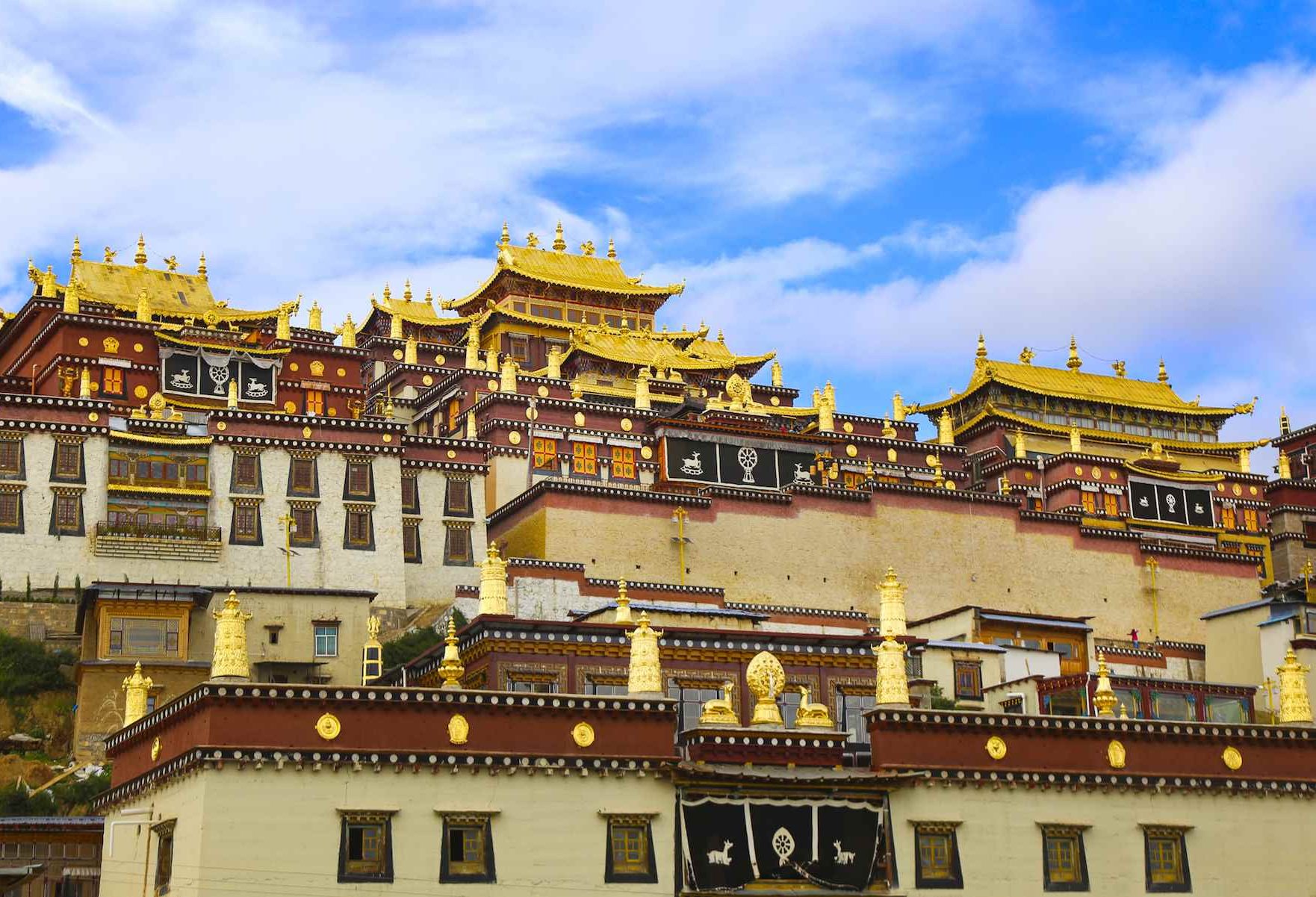 zhongdian tempen in chin