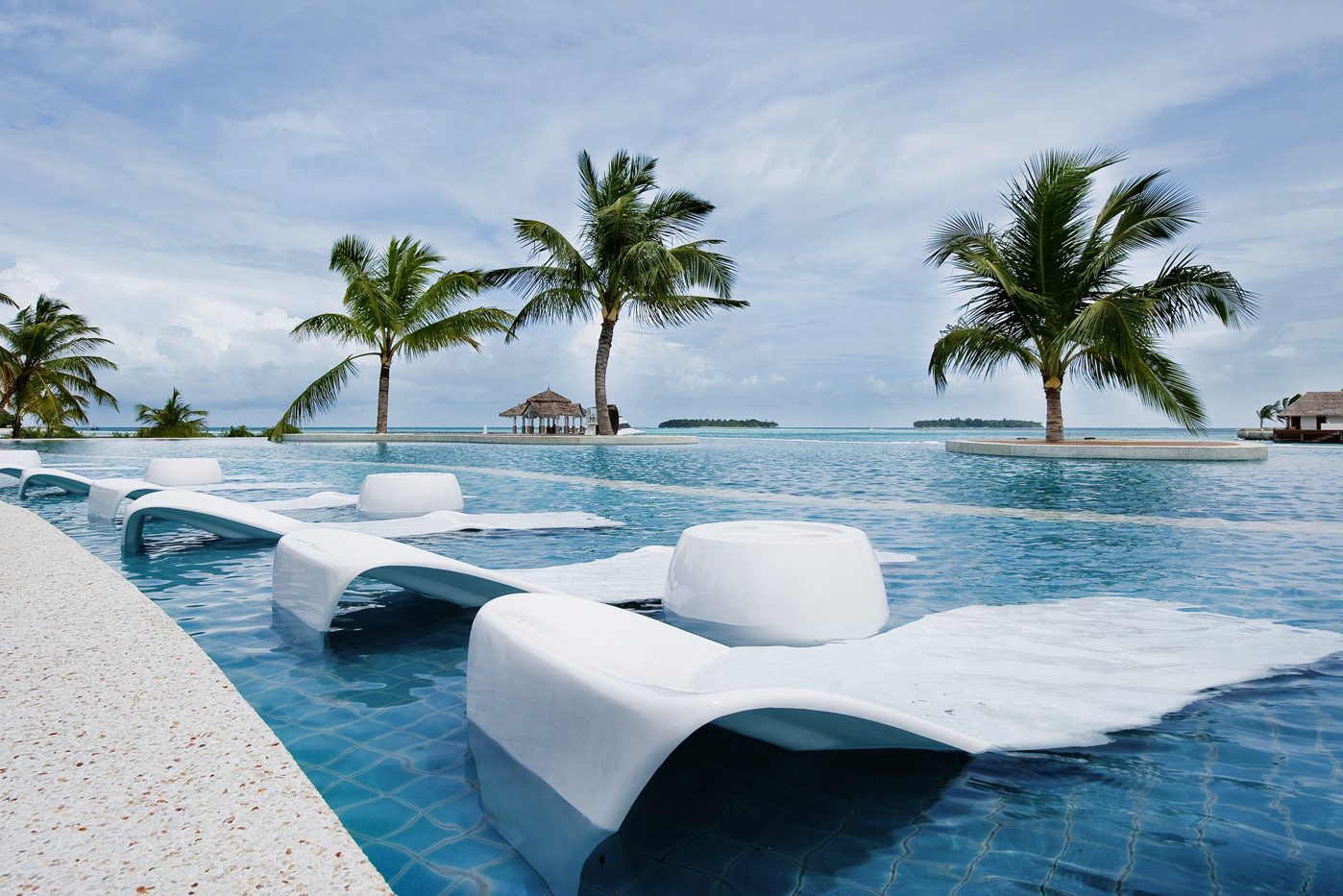 Kandooma Resort Malediven Zwembad