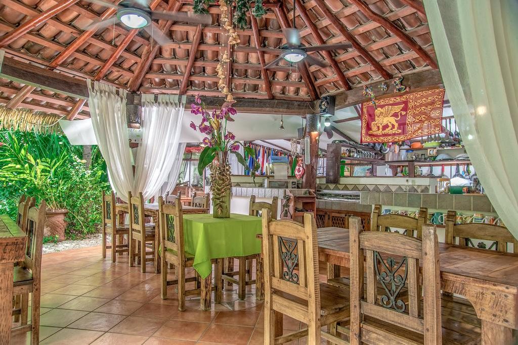 Ontbijtruimte Villas Kalimba in Samara Costa Rica