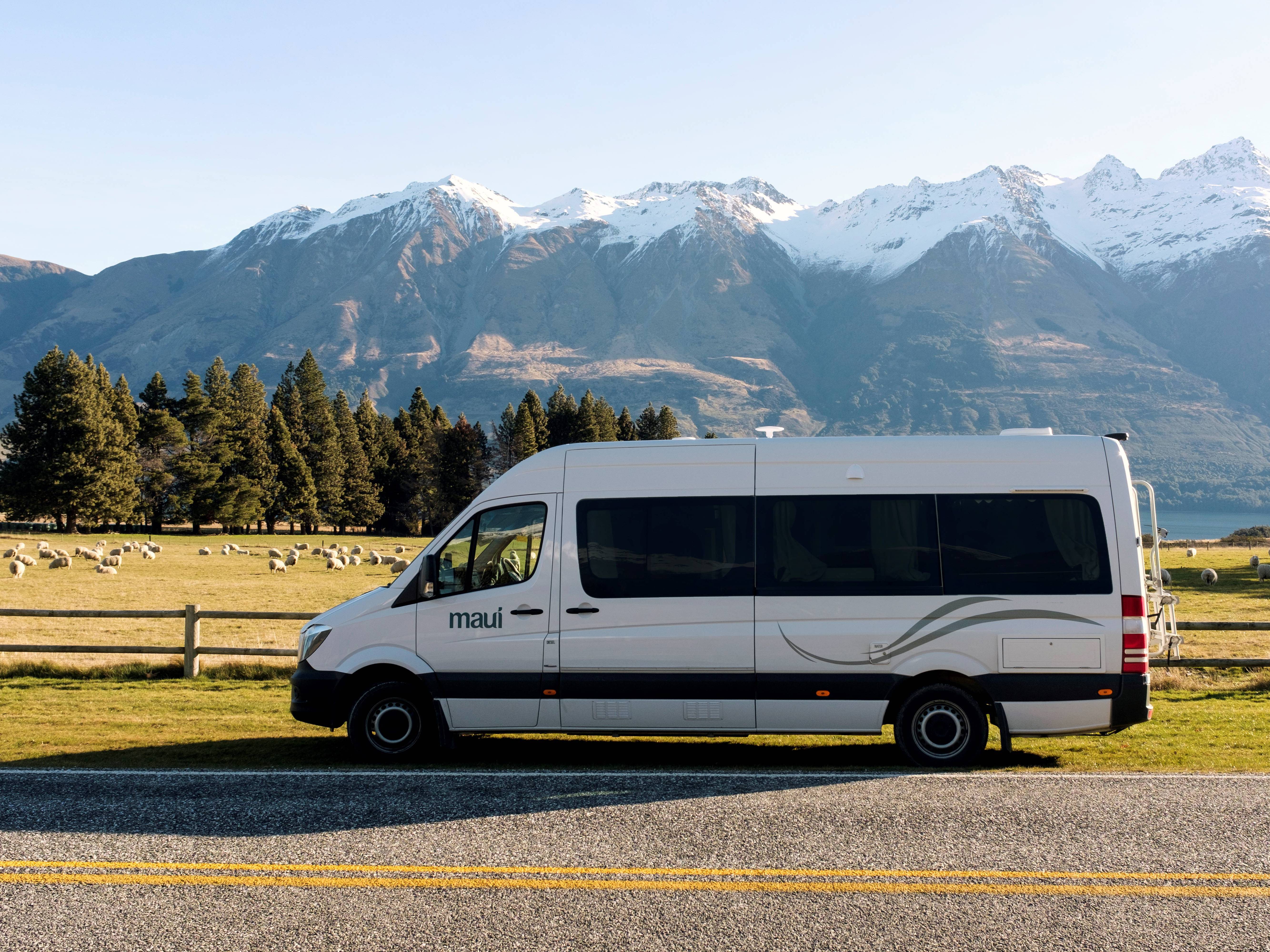 Buitenkant van de Maui Ultima camper in Nieuw-Zeeland
