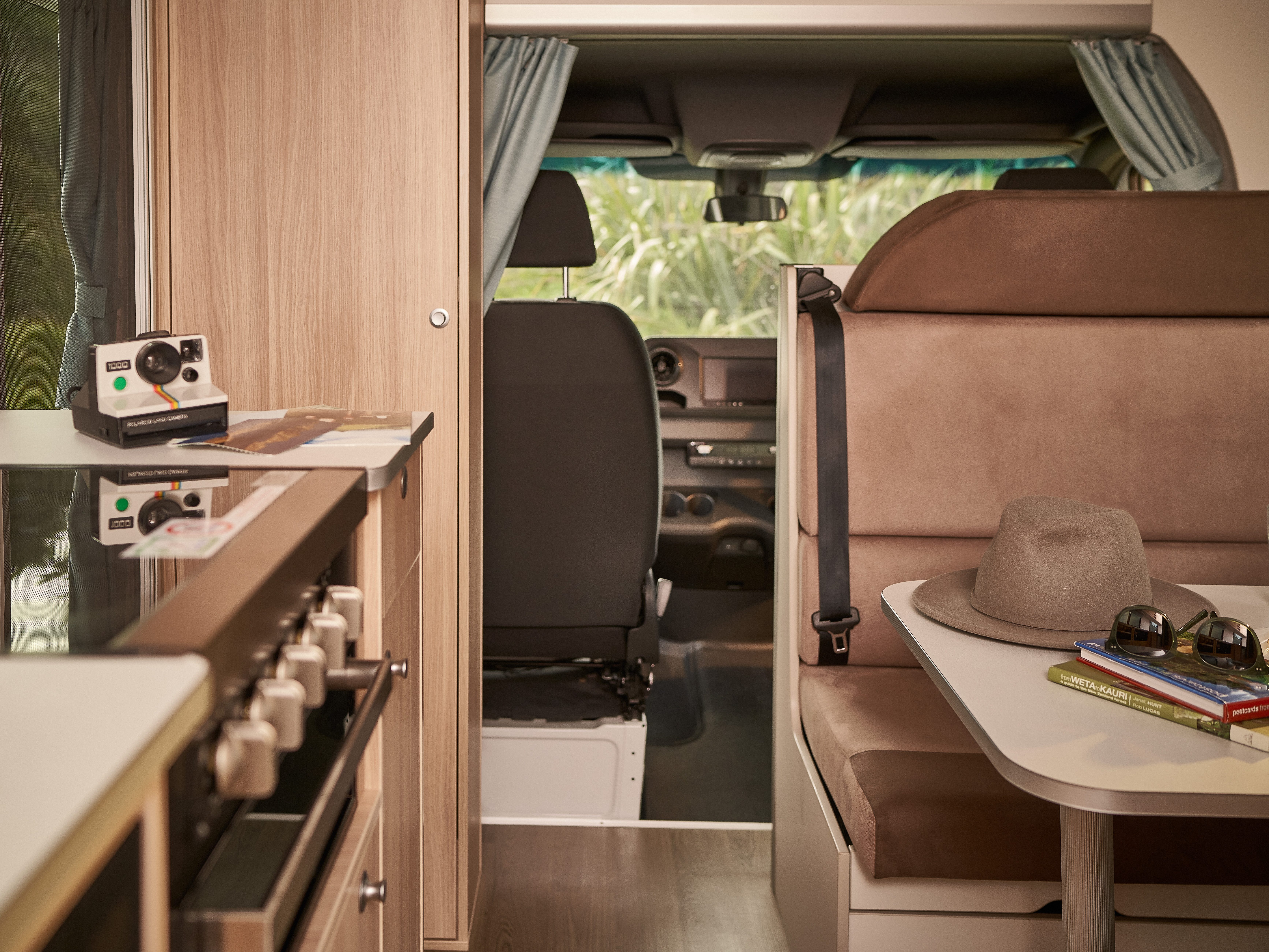 Binnen in de Maui River camper in Nieuw-Zeeland