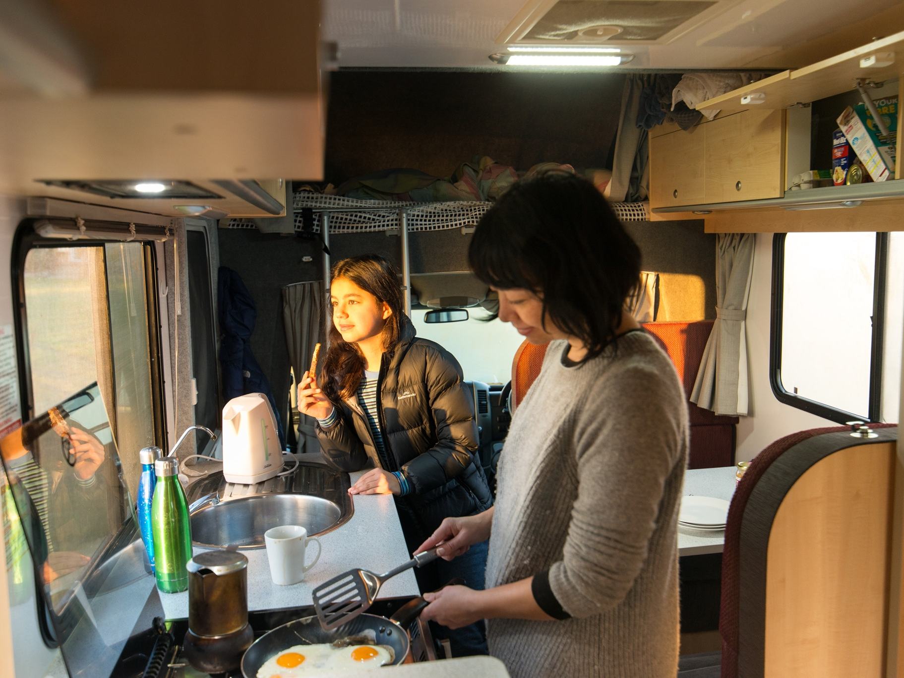 Keuken in de Apollo Euro Camper in Nieuw-Zeeland