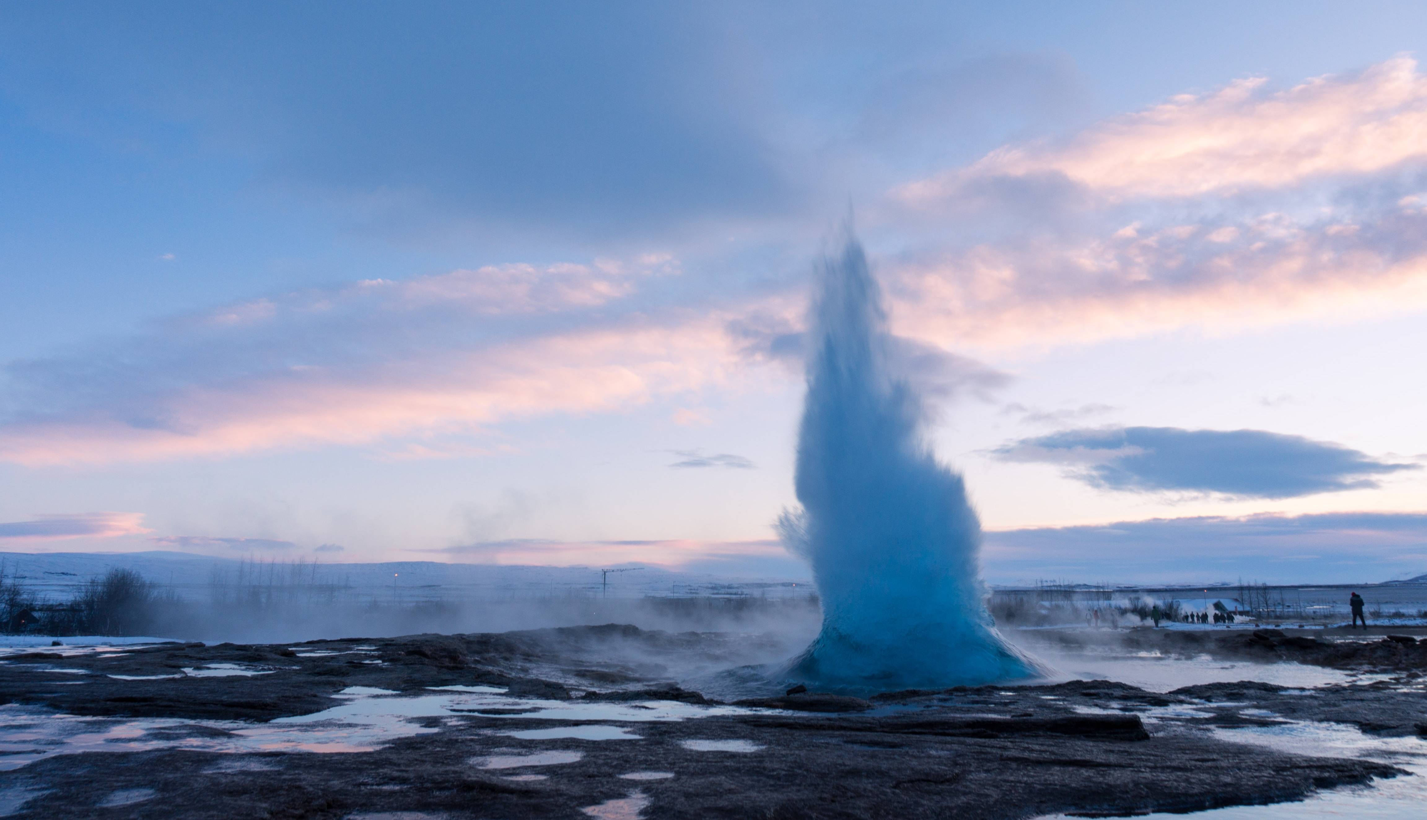 Strokkur Geysir Geiser in Thingvellir