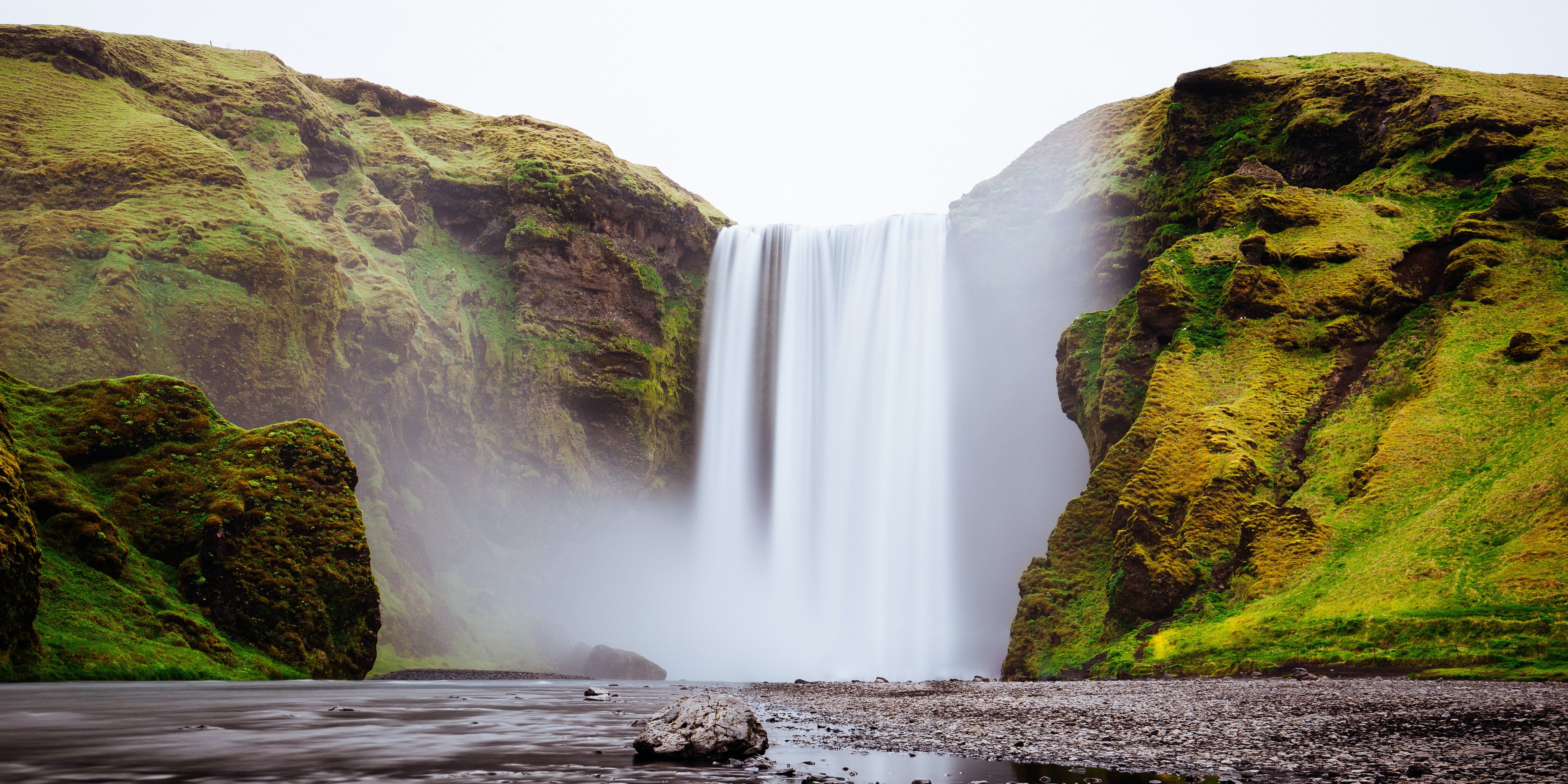 Skogafoss waterval IJsland