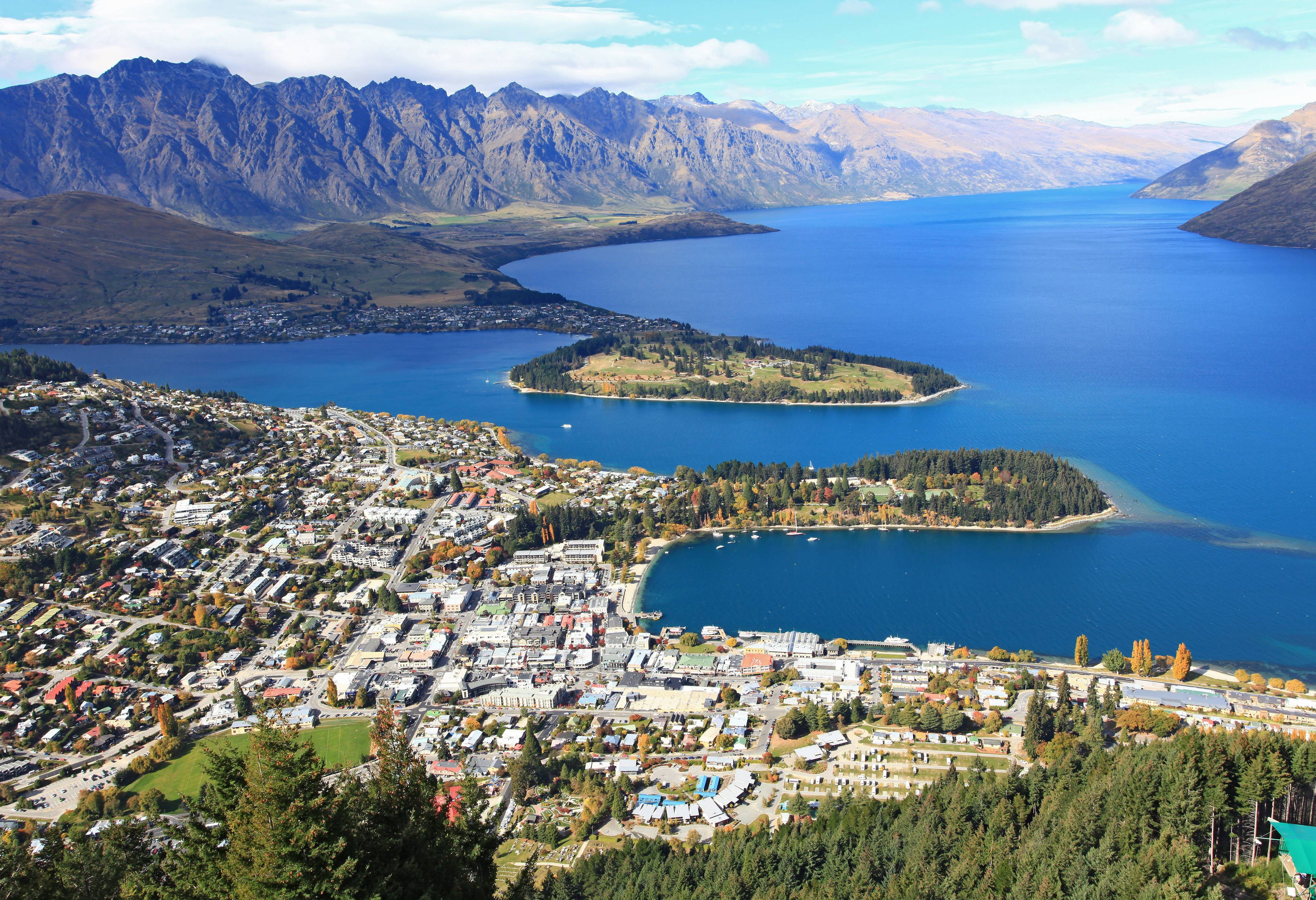 Queenstown aan Lake Wakatipu in Nieuw-Zeeland