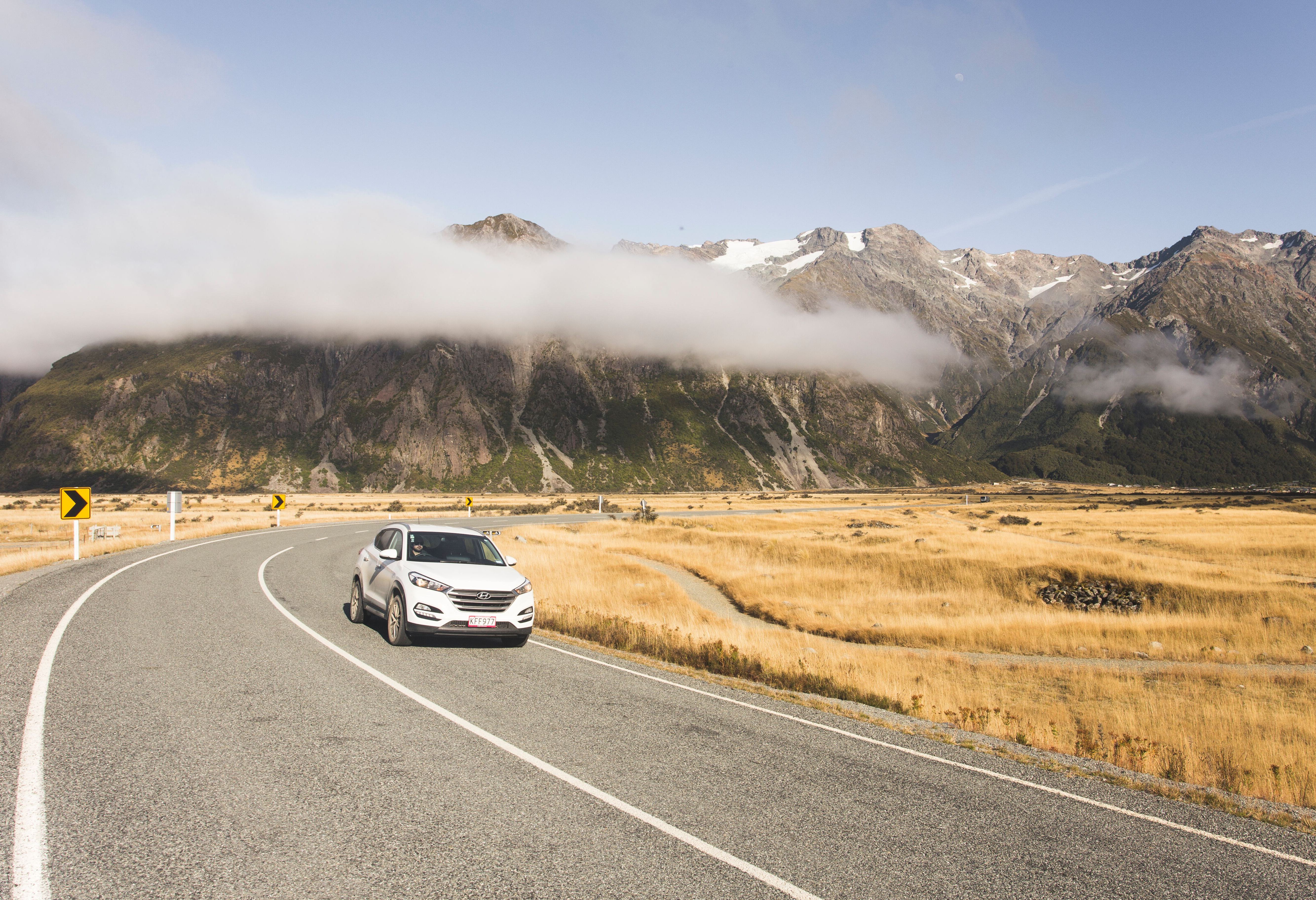De bergen uit over de Canterbury vlaktes in Nieuw-Zeeland