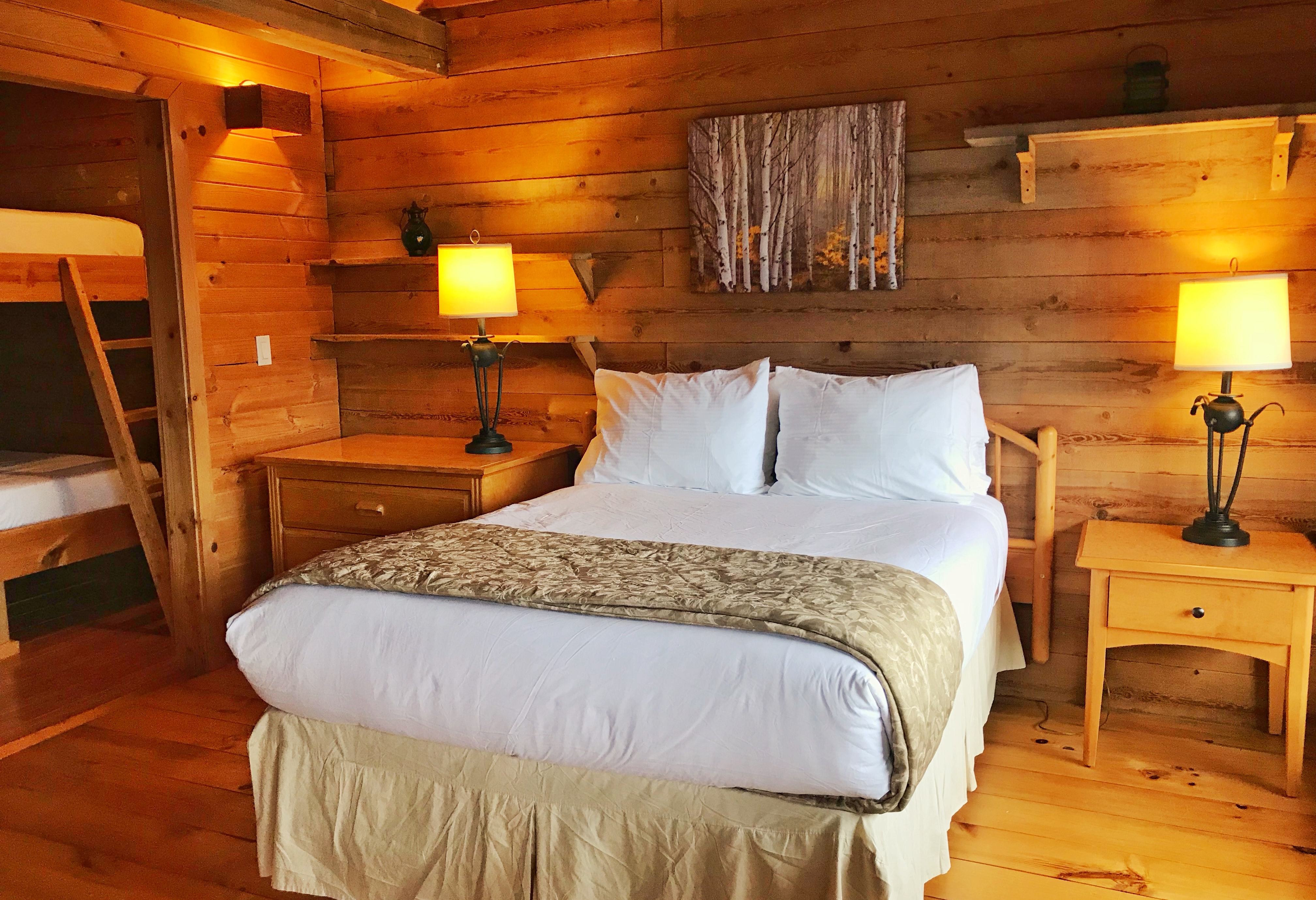 canada-klahoose-wilderness-resort-kamer