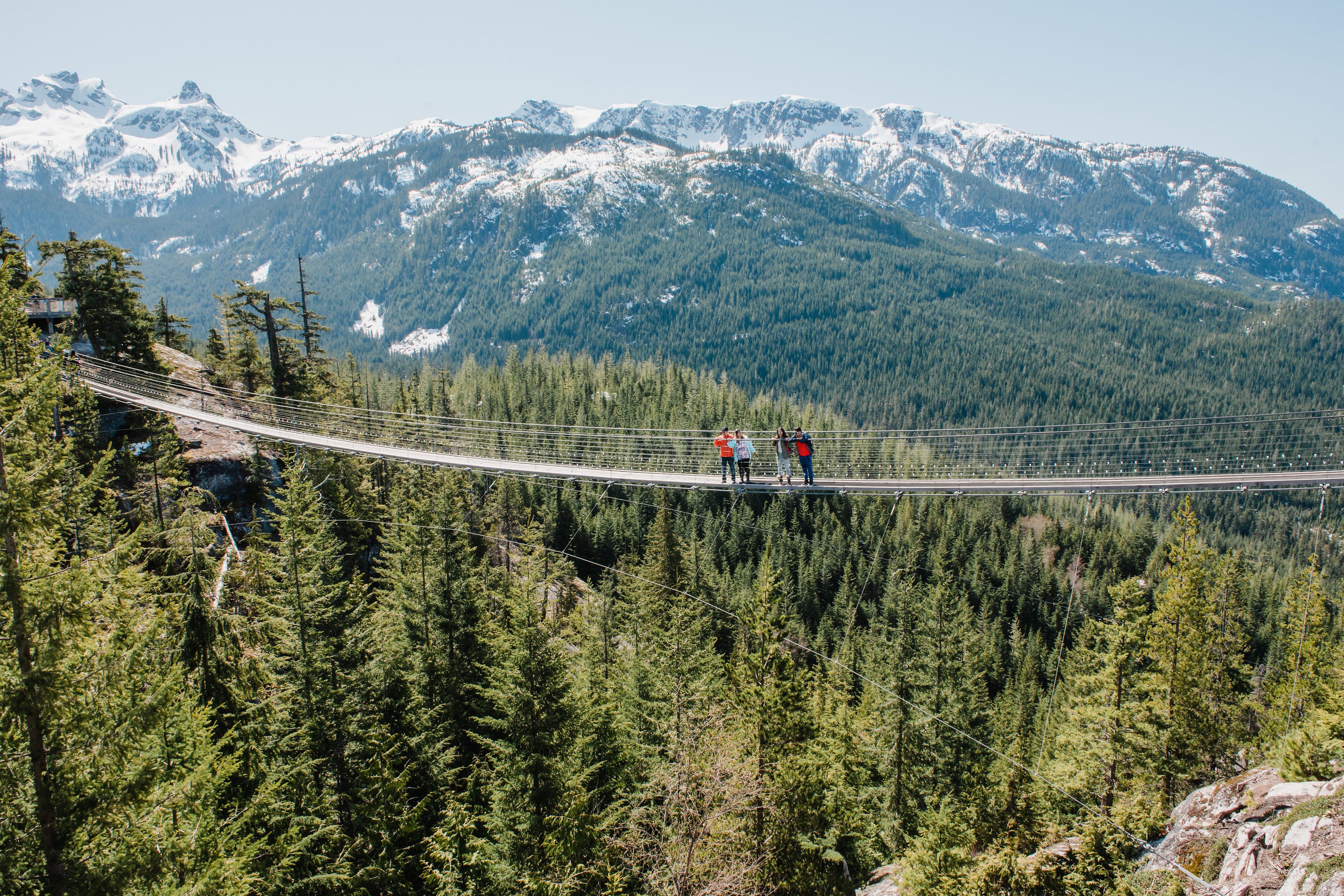 canada-squamish-sea-to-sky-gondola-suspension-bridge-hangbrug-2