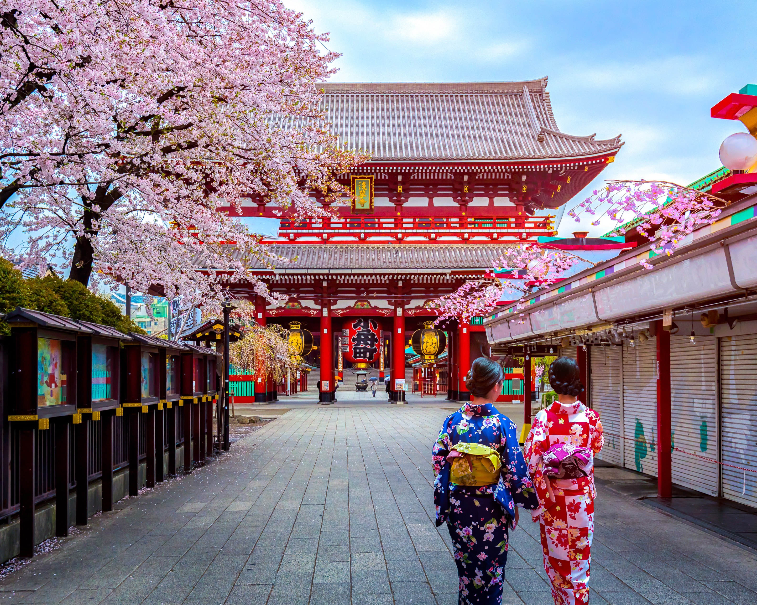 De Senso-ji tempel in metropool Tokyo, Japan
