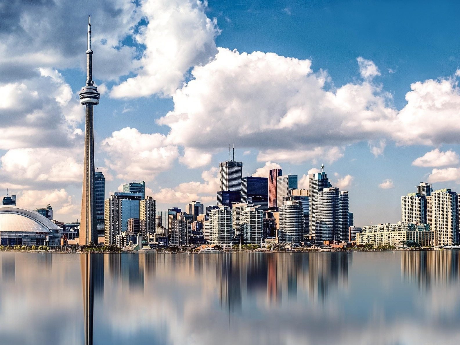 De skyline van Toronto, Canada