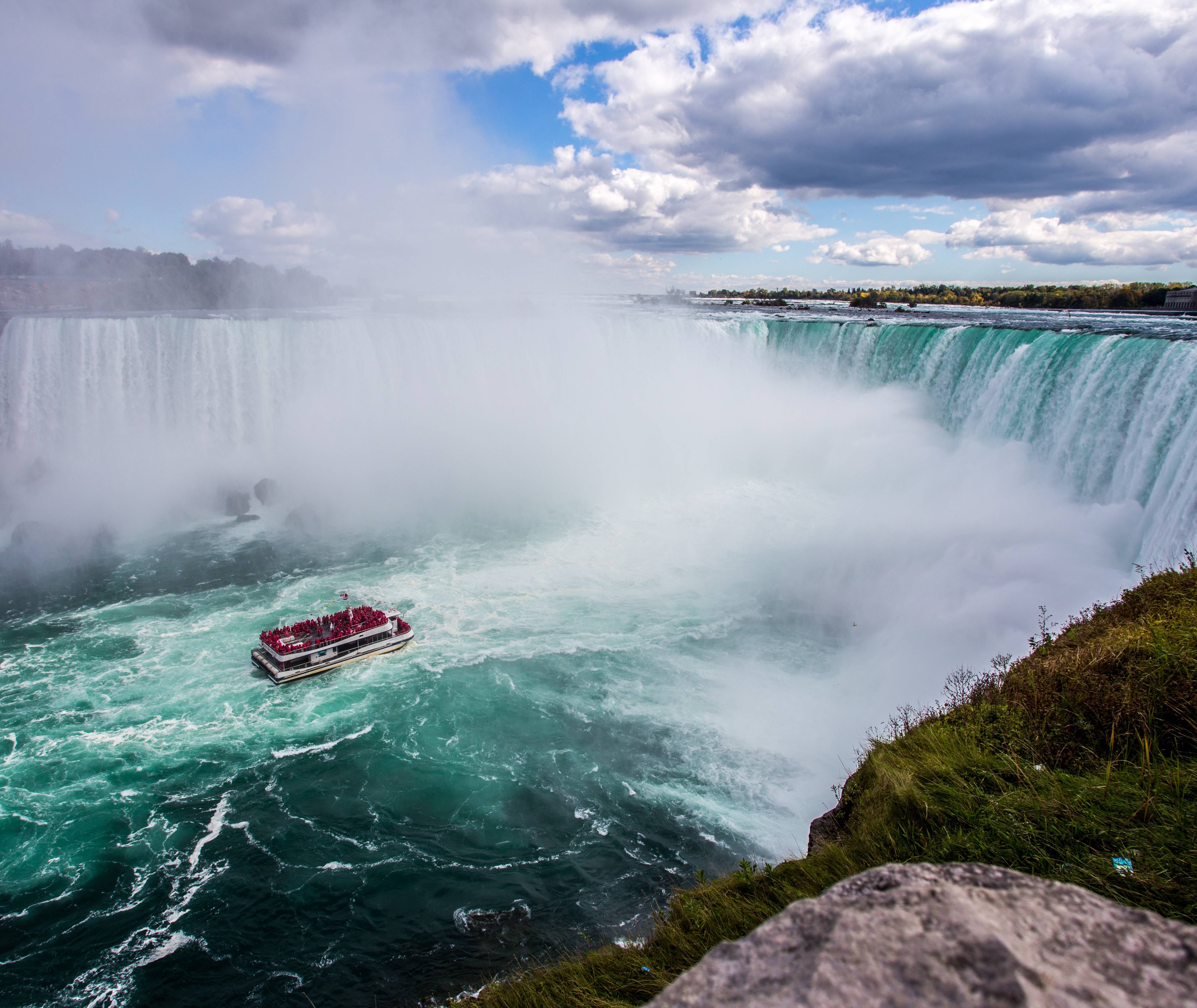 De imposante Niagara Falls in Canada