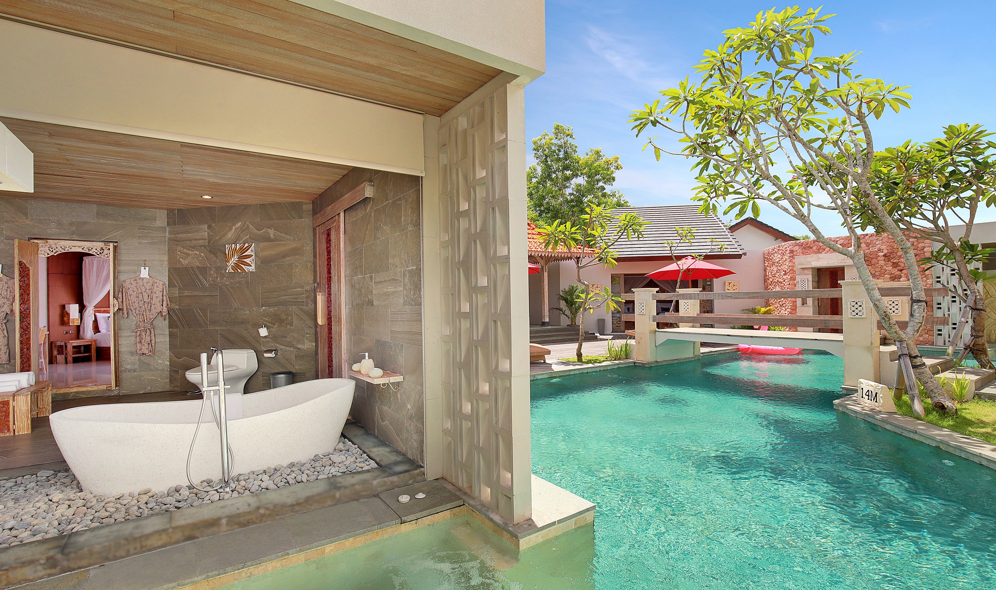 Badkamer in de Two Bedroom Villa in het Vivara Bali in Jimbaran