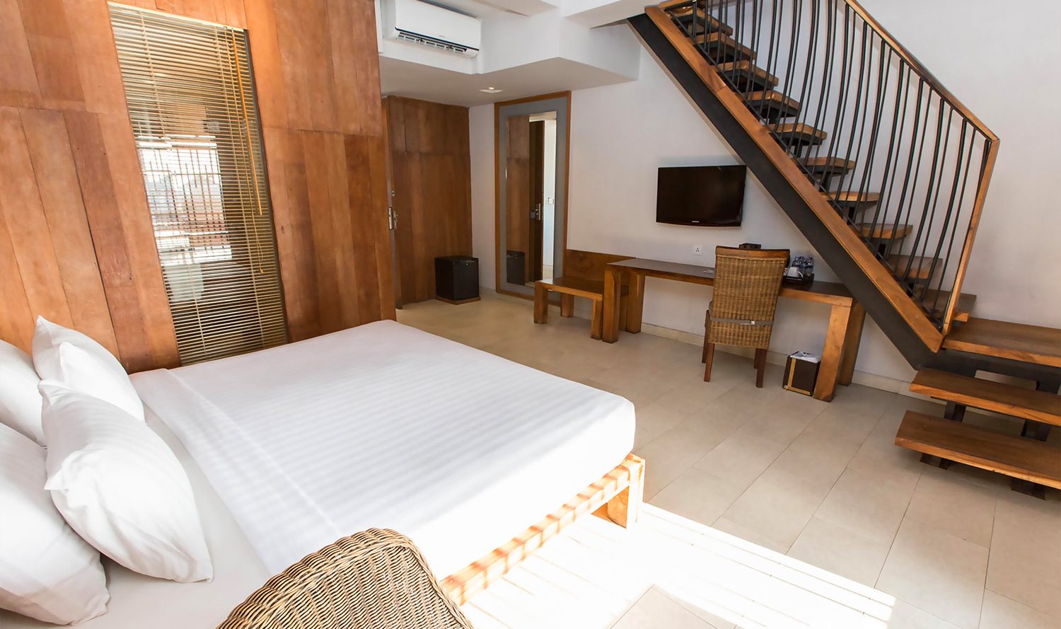 family duplex kamer 101 oasis sanur in bali