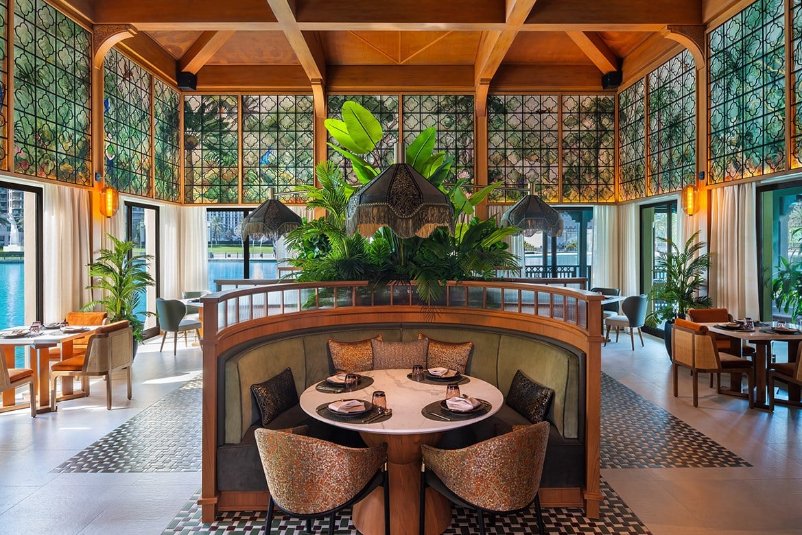 dubai the palace downtown hotel restaurant thiptara