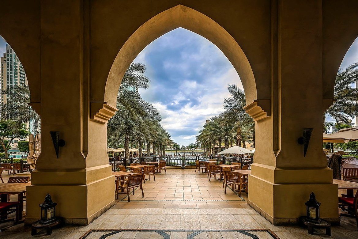 dubai the palace downtown hotel ewaan al fresco restaurant