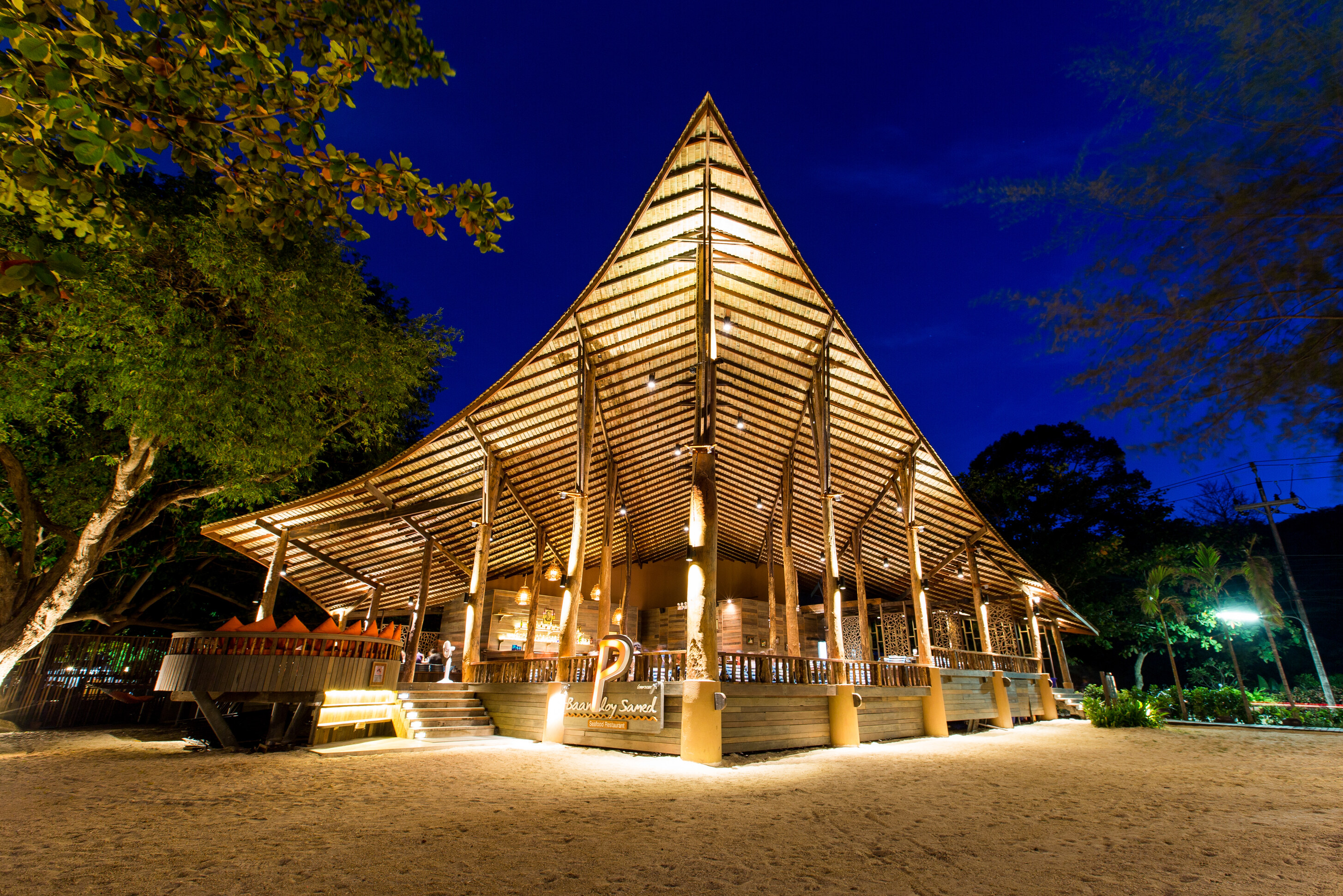 Baan Ploy Sea restaurant