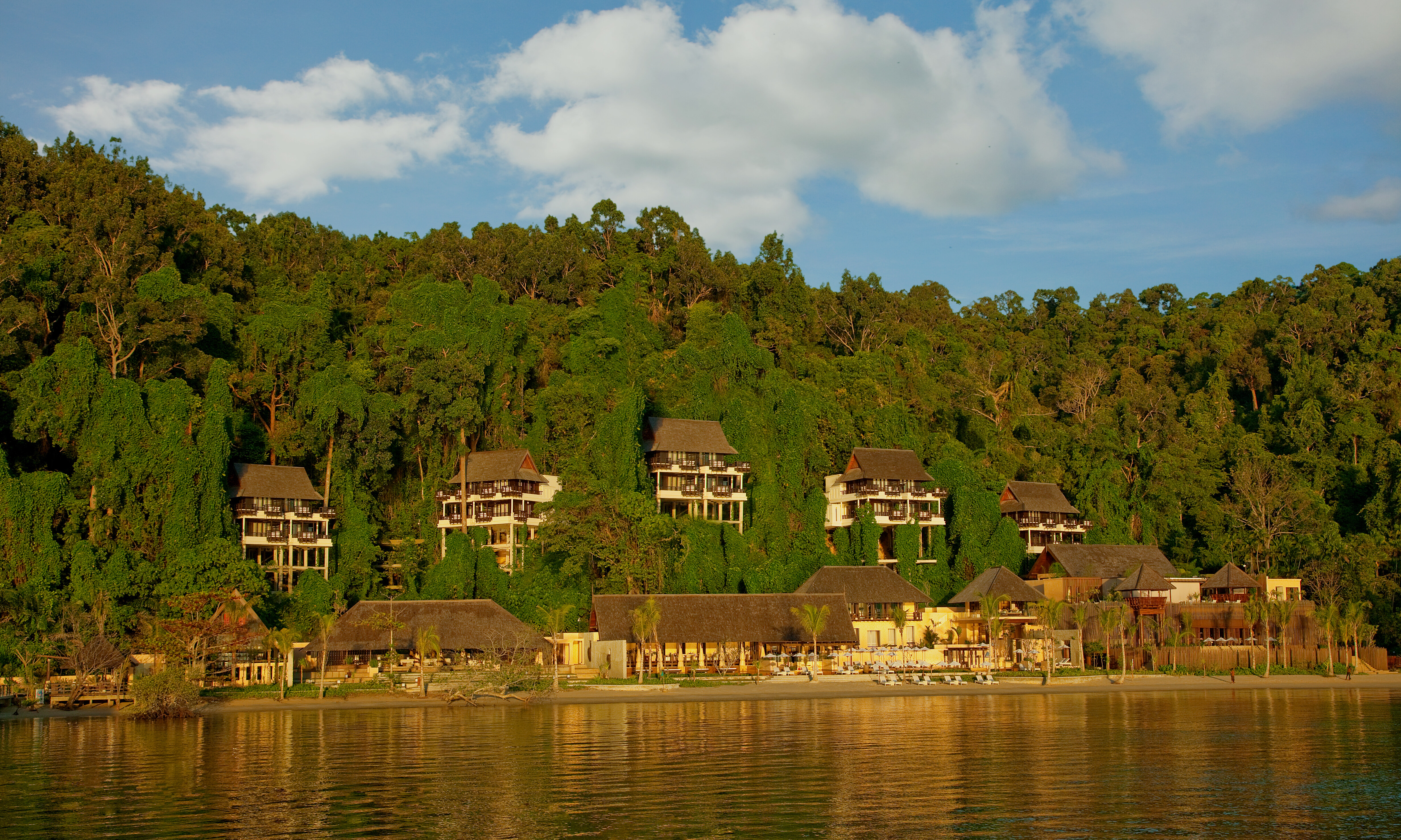 Gaya Island Resort