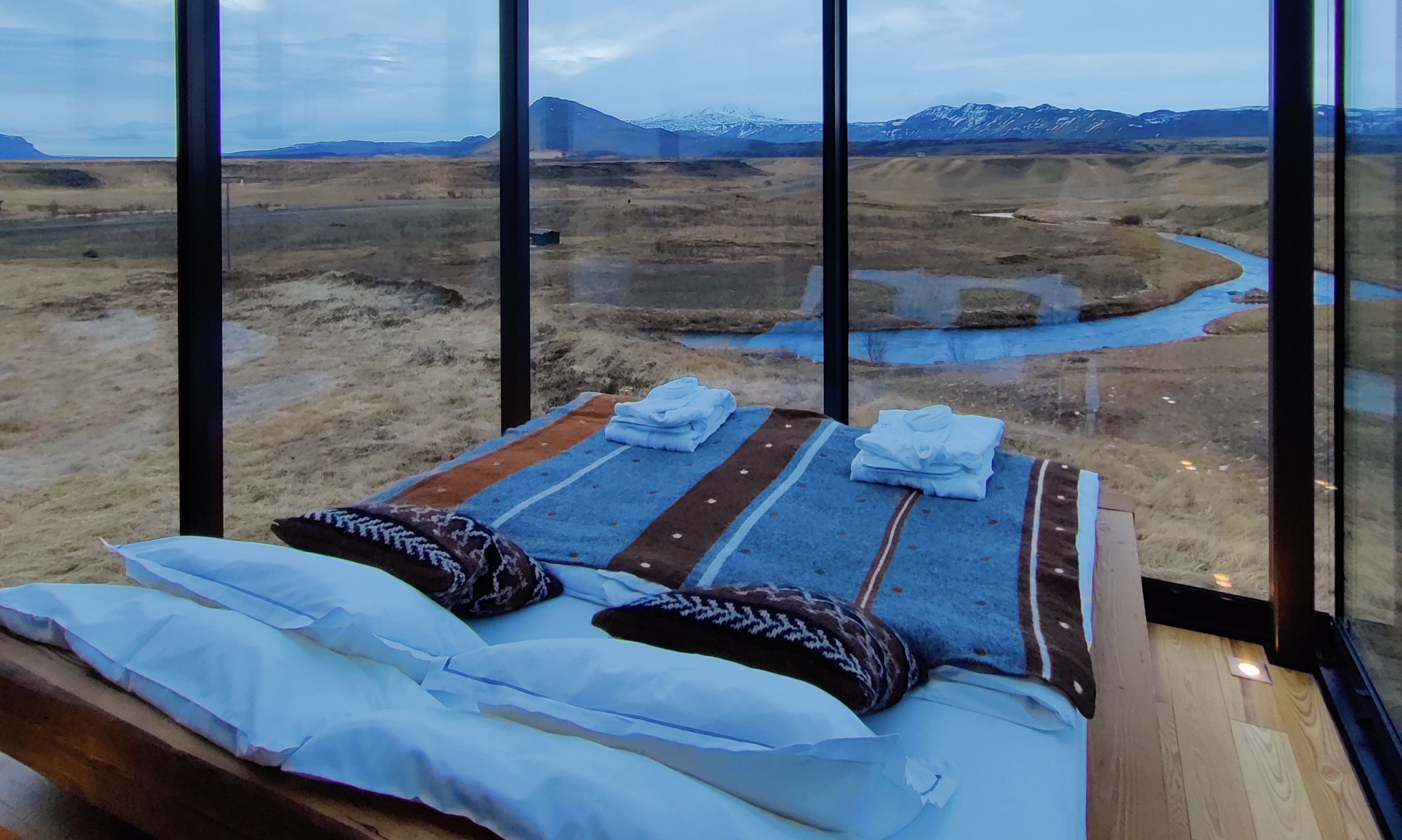 Panorama Glass Lodge