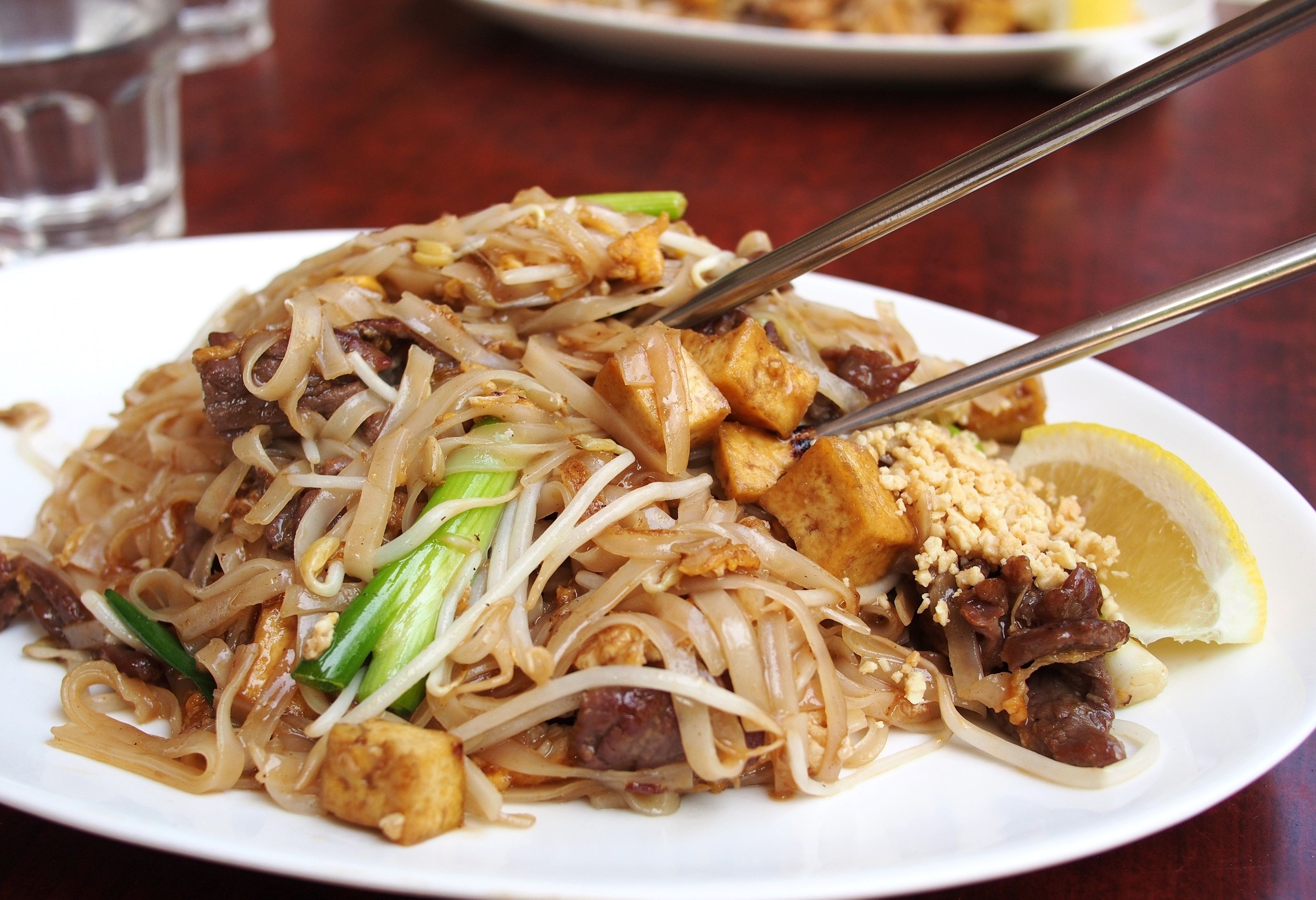Vers bereide Pad Thai, ook in Oost-Thailand