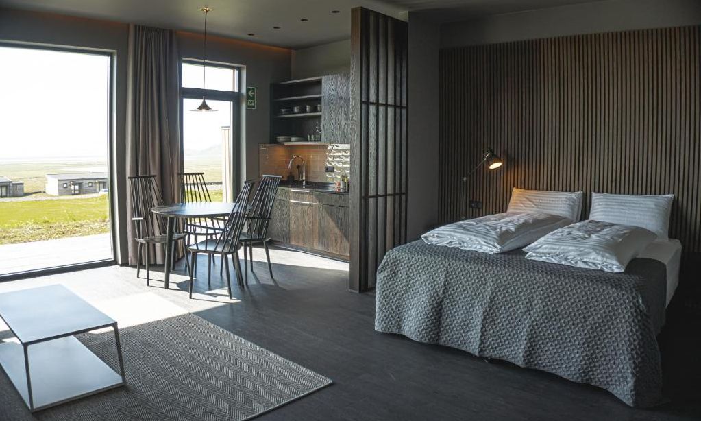 Black Beach Suites Vik