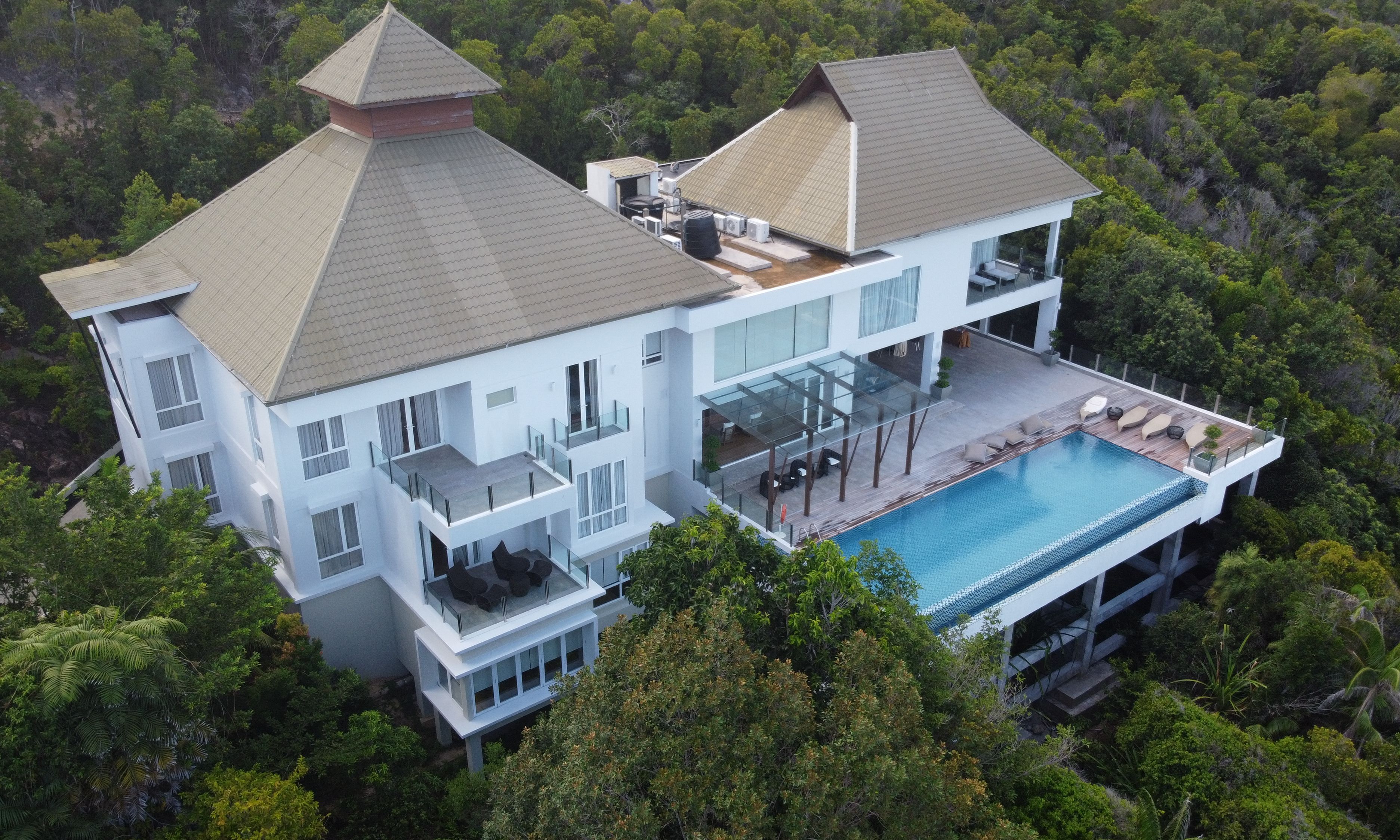 The Taaras Beach & Spa Resort