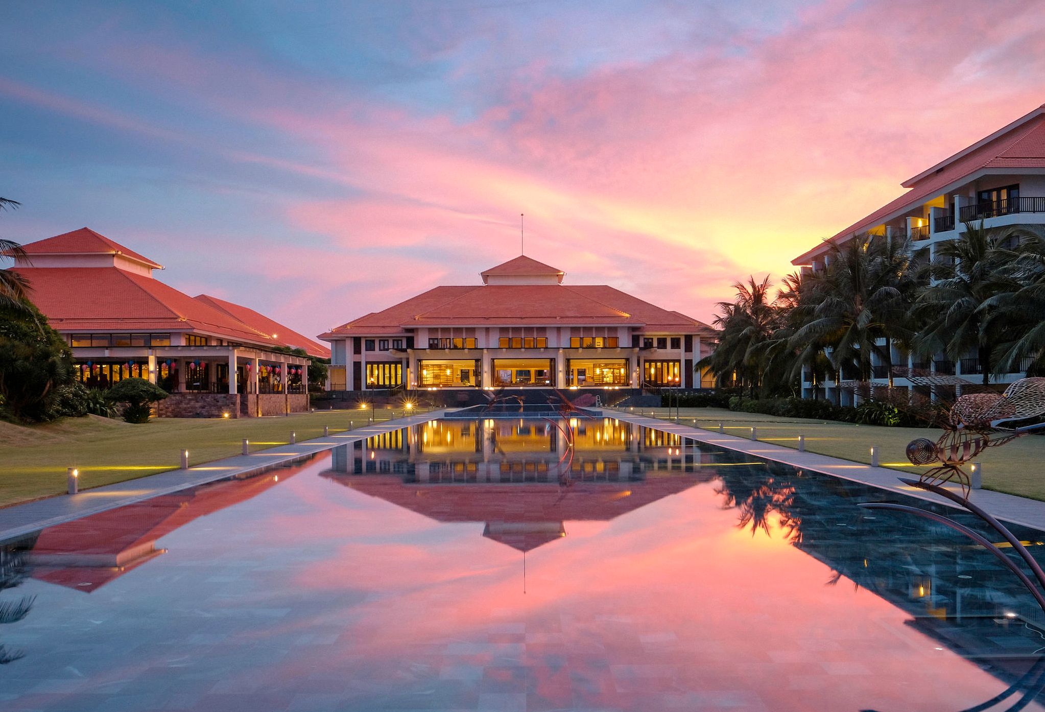 Vietnam Danang Pullman Danang Beach Resort Zwembad