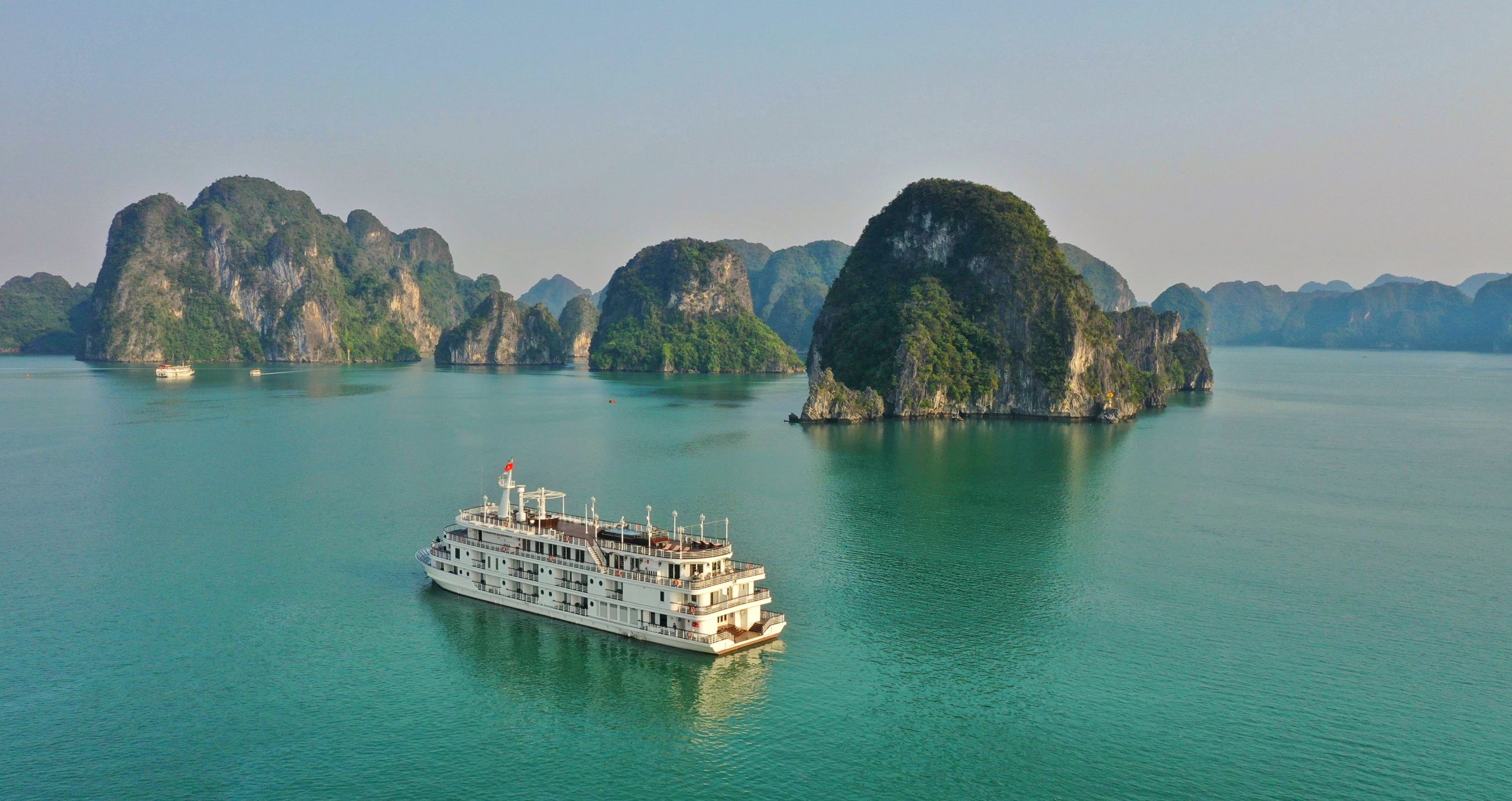 Halong Bay Cruise Vietnam