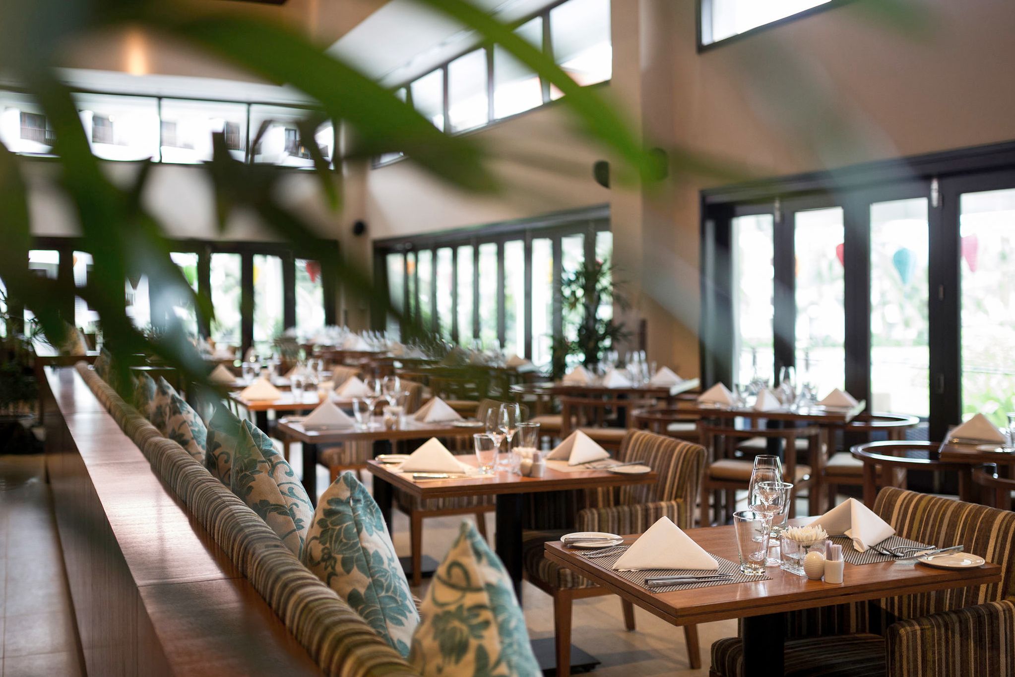 Vietnam Danang Pullman Danang Beach Resort Restaurant