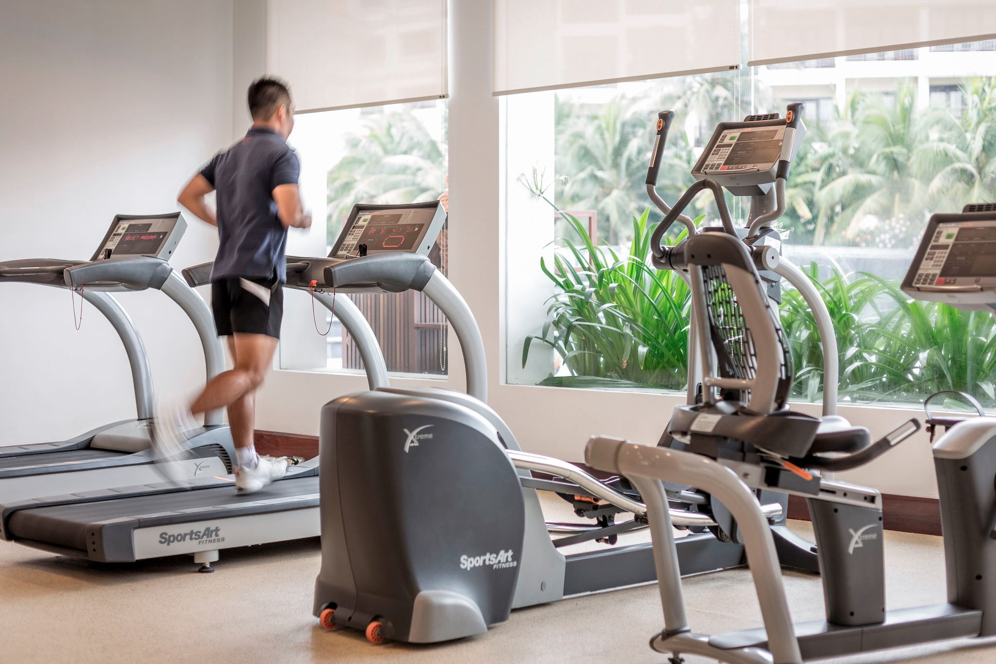 Vietnam Danang Pullman Danang Beach Resort Fitness