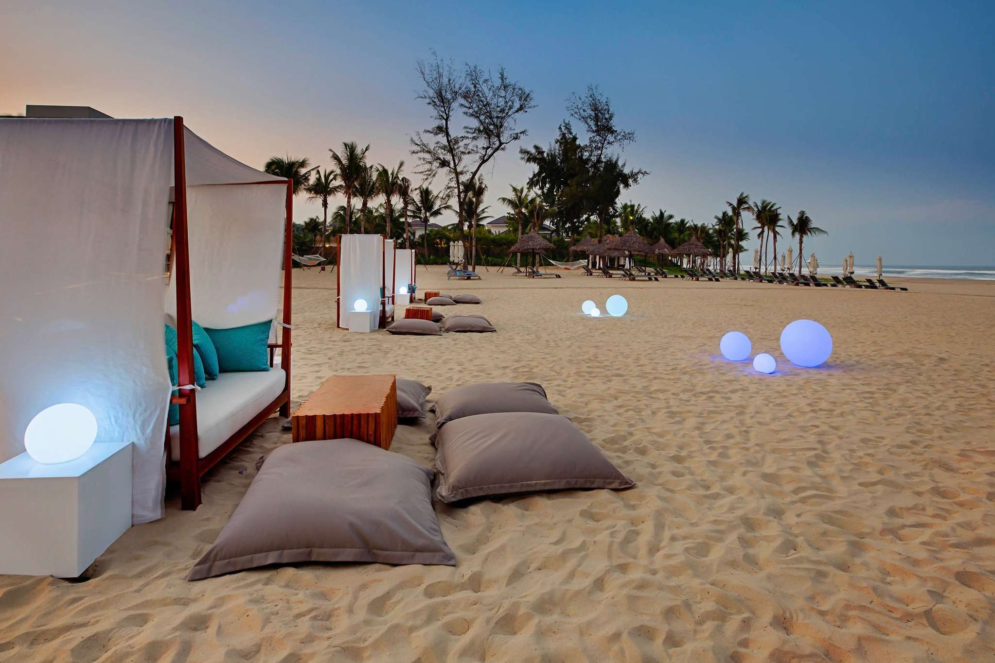 Vietnam Danang Pullman Danang Beach Resort Strand