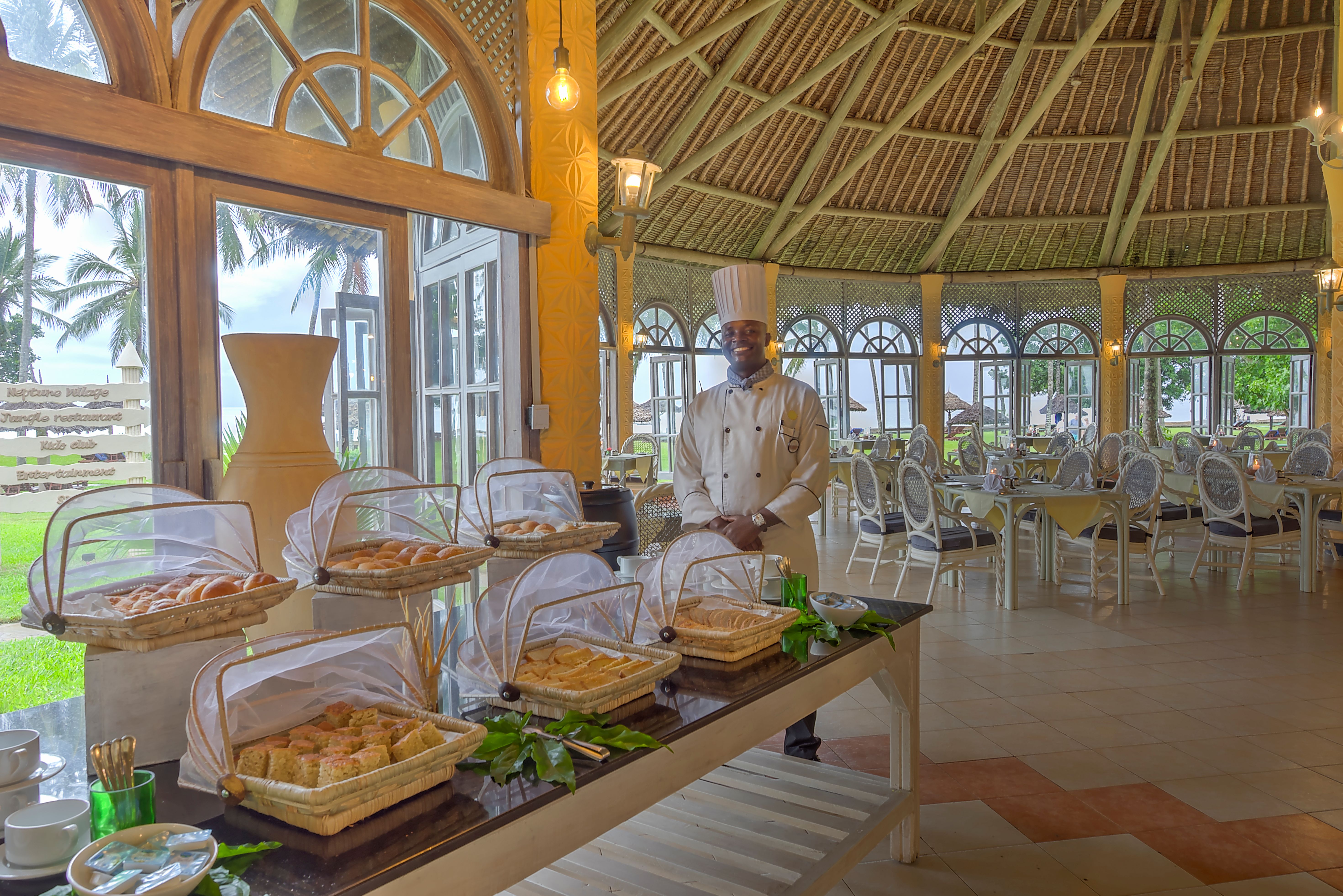Kenia Diani Beach Neptune Paradise Beach Resort Restaurant