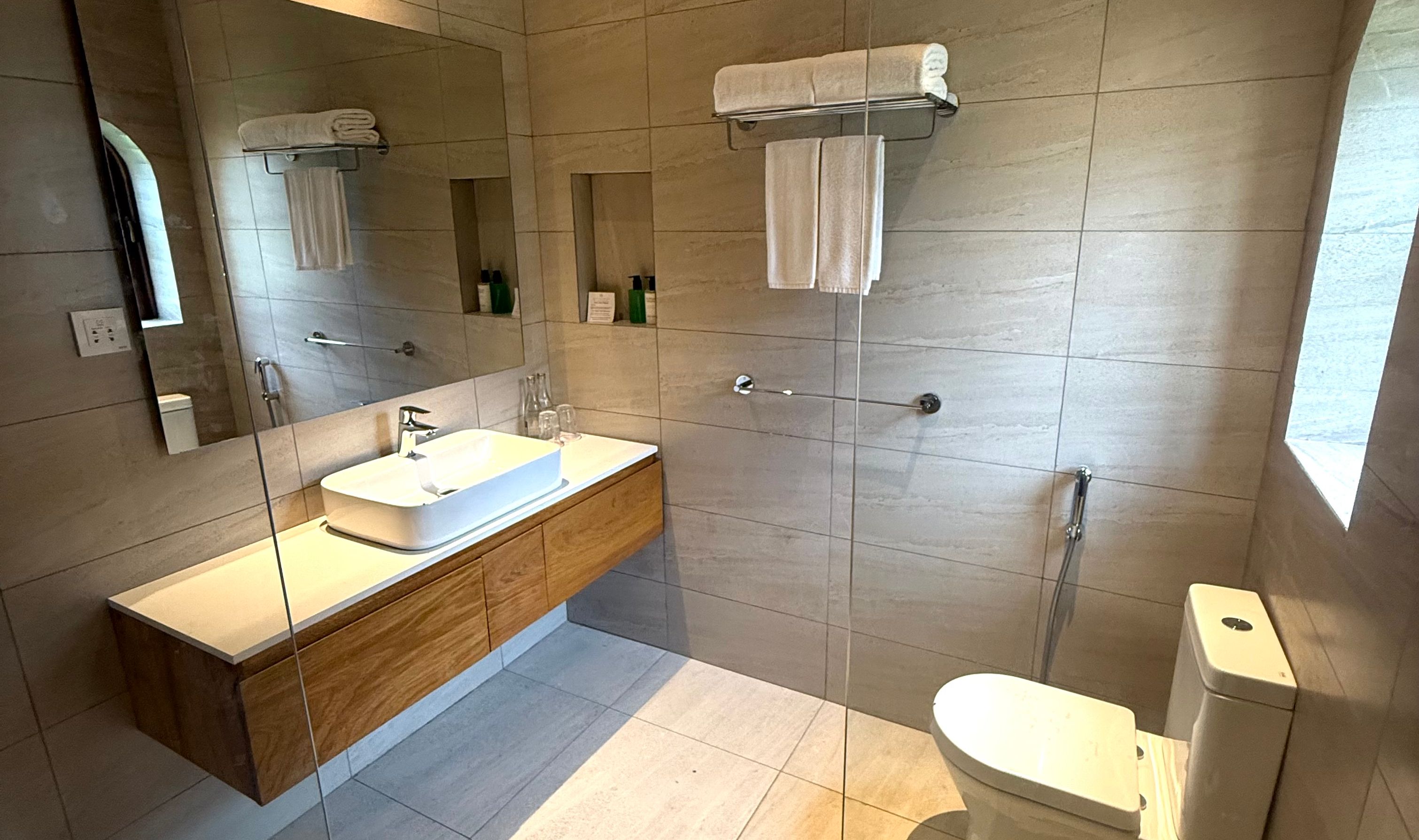 Kenia Diana Beach Neptune Paradise Beach Resort Superior Kamer