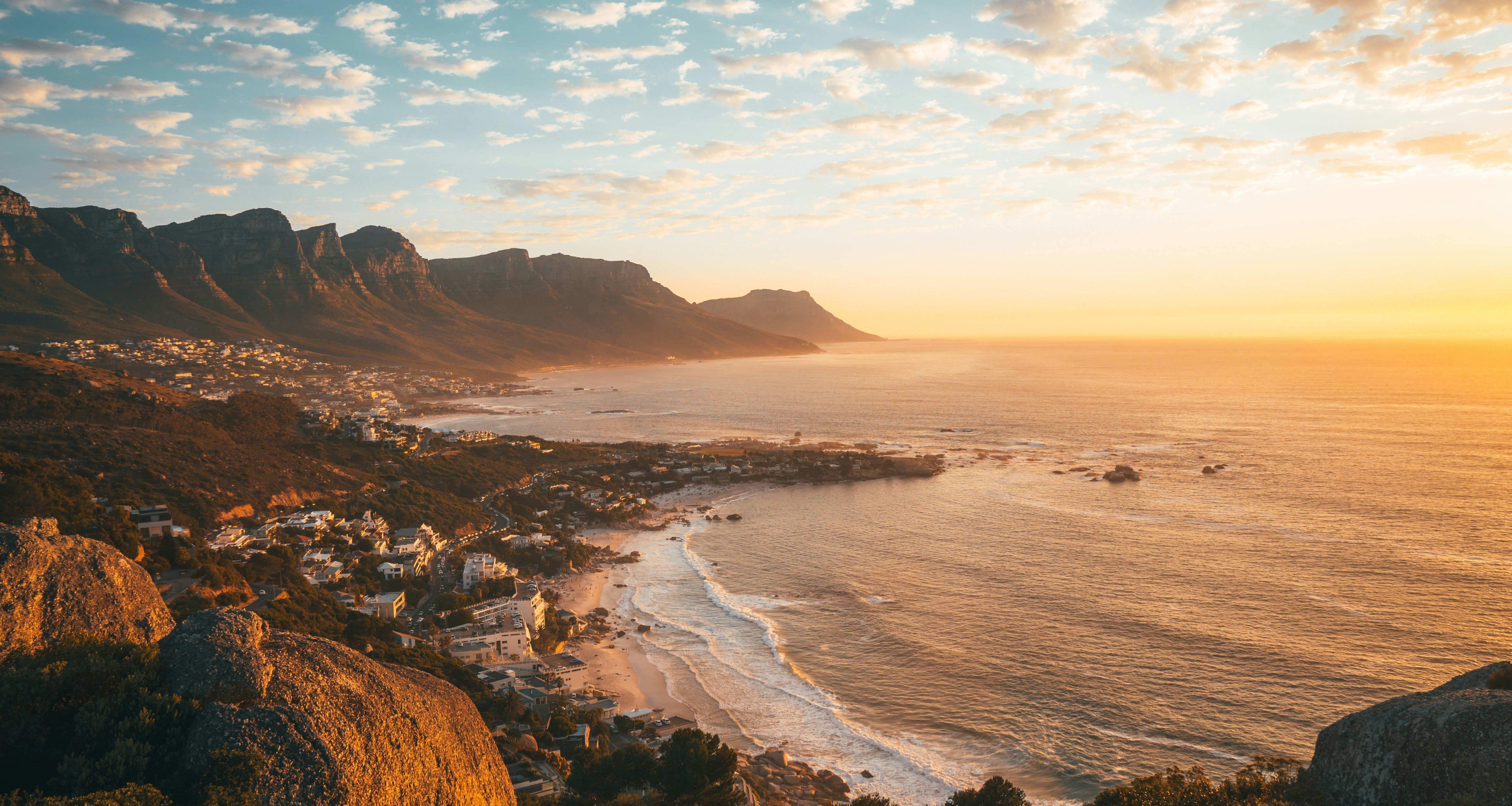 Zuid-Afrika-Kaapstad-zonsondergang-Camps-Bay